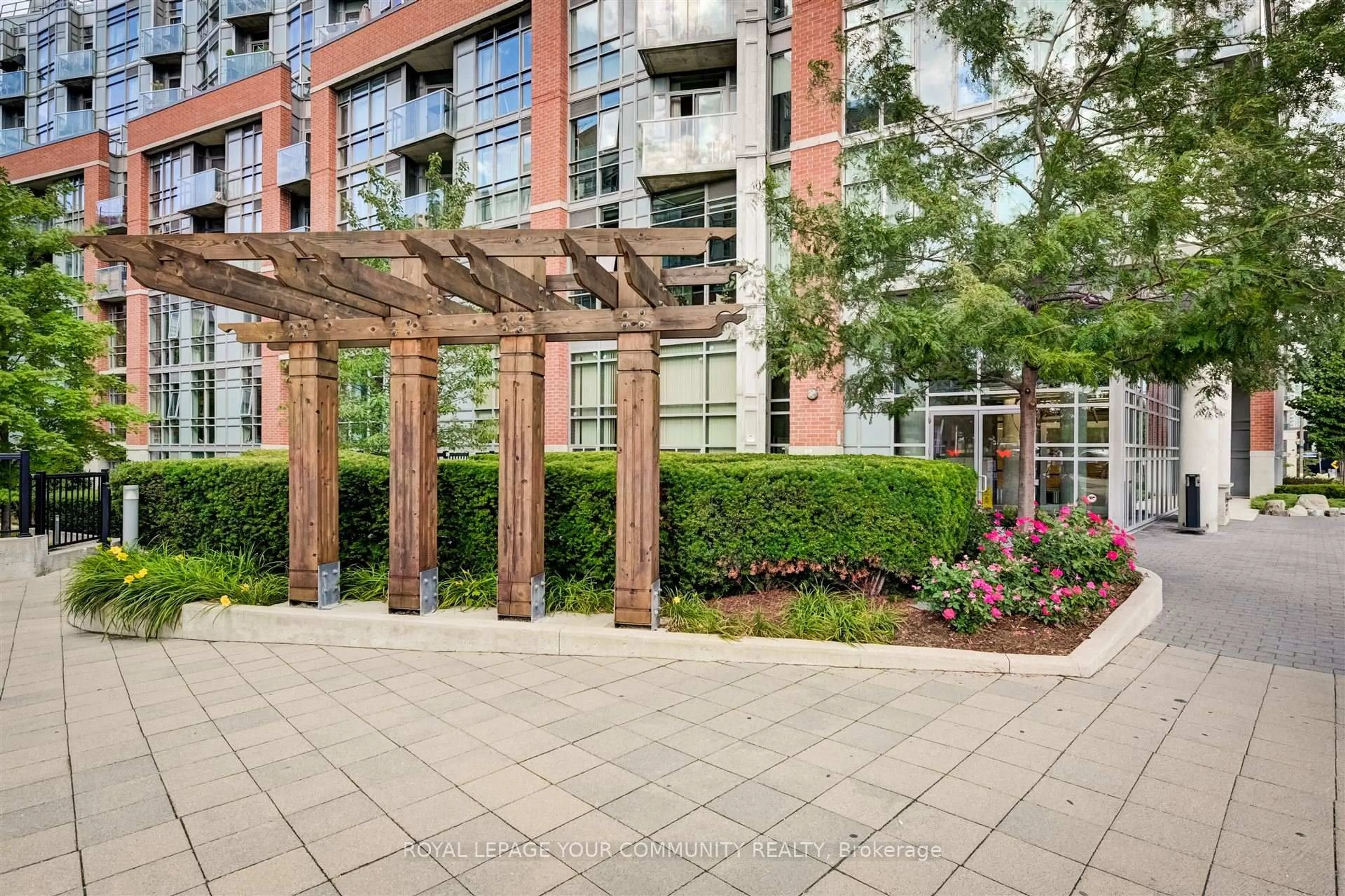 Patio, unknown for 150 Sudbury St #2005, Toronto Ontario M6J 3S8