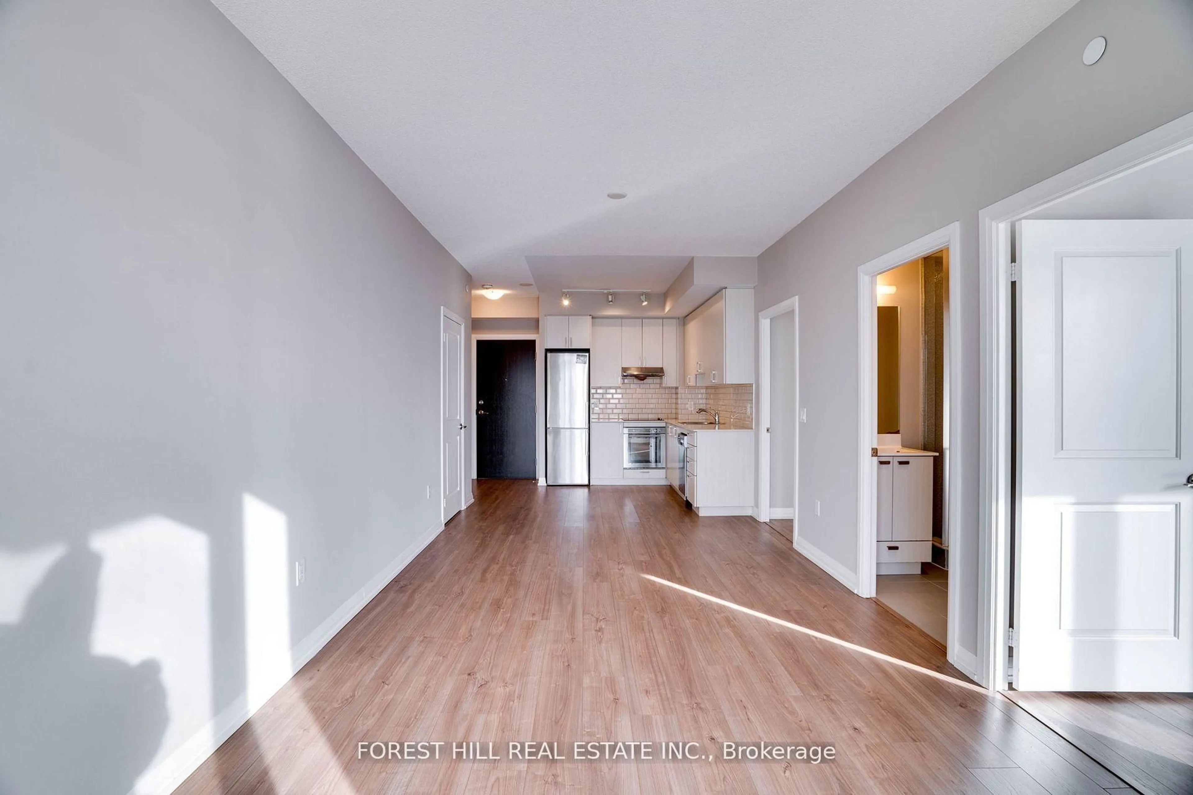 Indoor entryway for 50 Ann O'Reilly Rd #1908, Toronto Ontario M2J 0C9