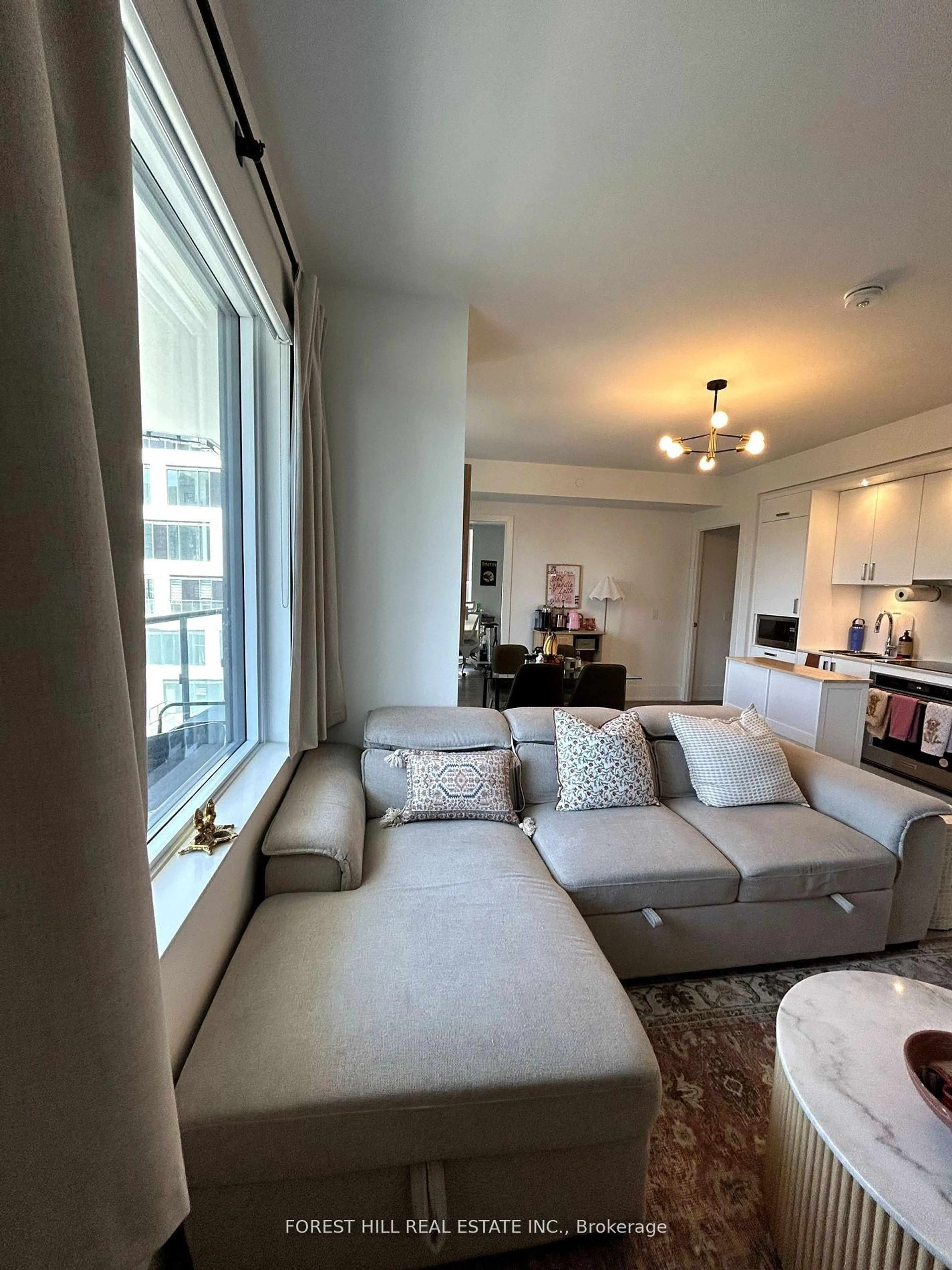Living room with furniture, unknown for 480 Front St #904, Toronto Ontario M5V 0V5