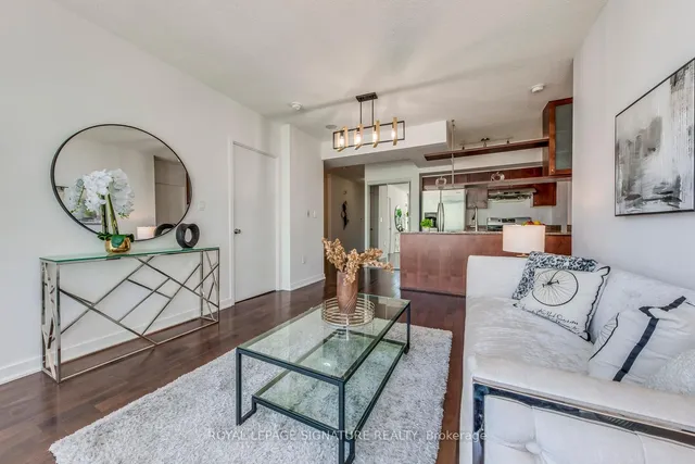 Additional property image - 3 Navy Wharf Crt Unit 2307