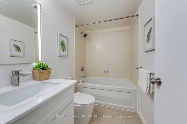 Additional property image - 3 Navy Wharf Crt Unit 2307