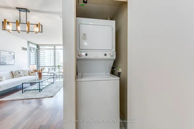Additional property image - 3 Navy Wharf Crt Unit 2307
