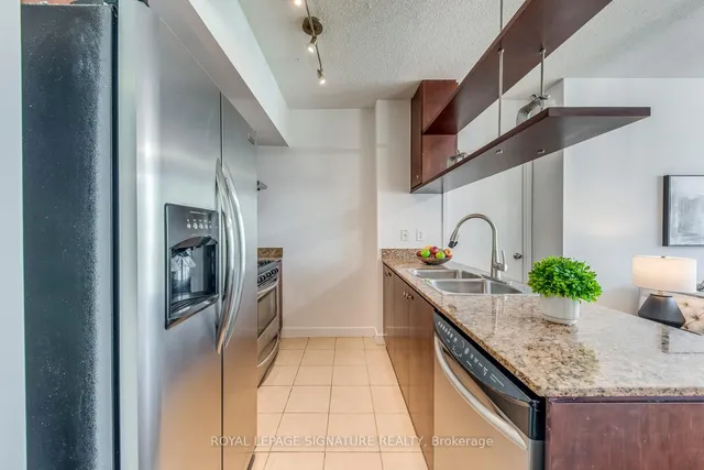 Additional property image - 3 Navy Wharf Crt Unit 2307