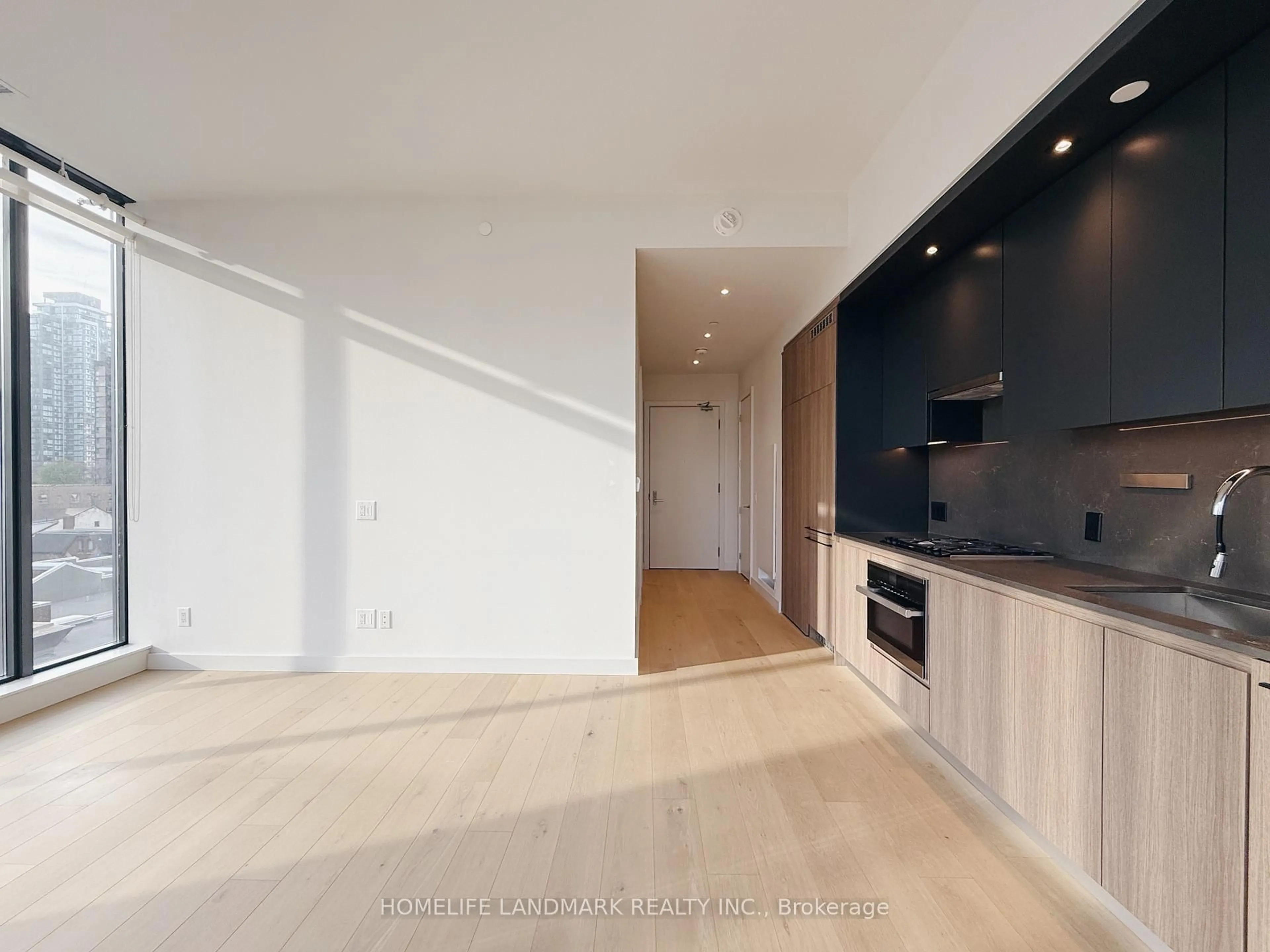 Unknown for 81 Wellesley St #603, Toronto Ontario M4Y 0C5