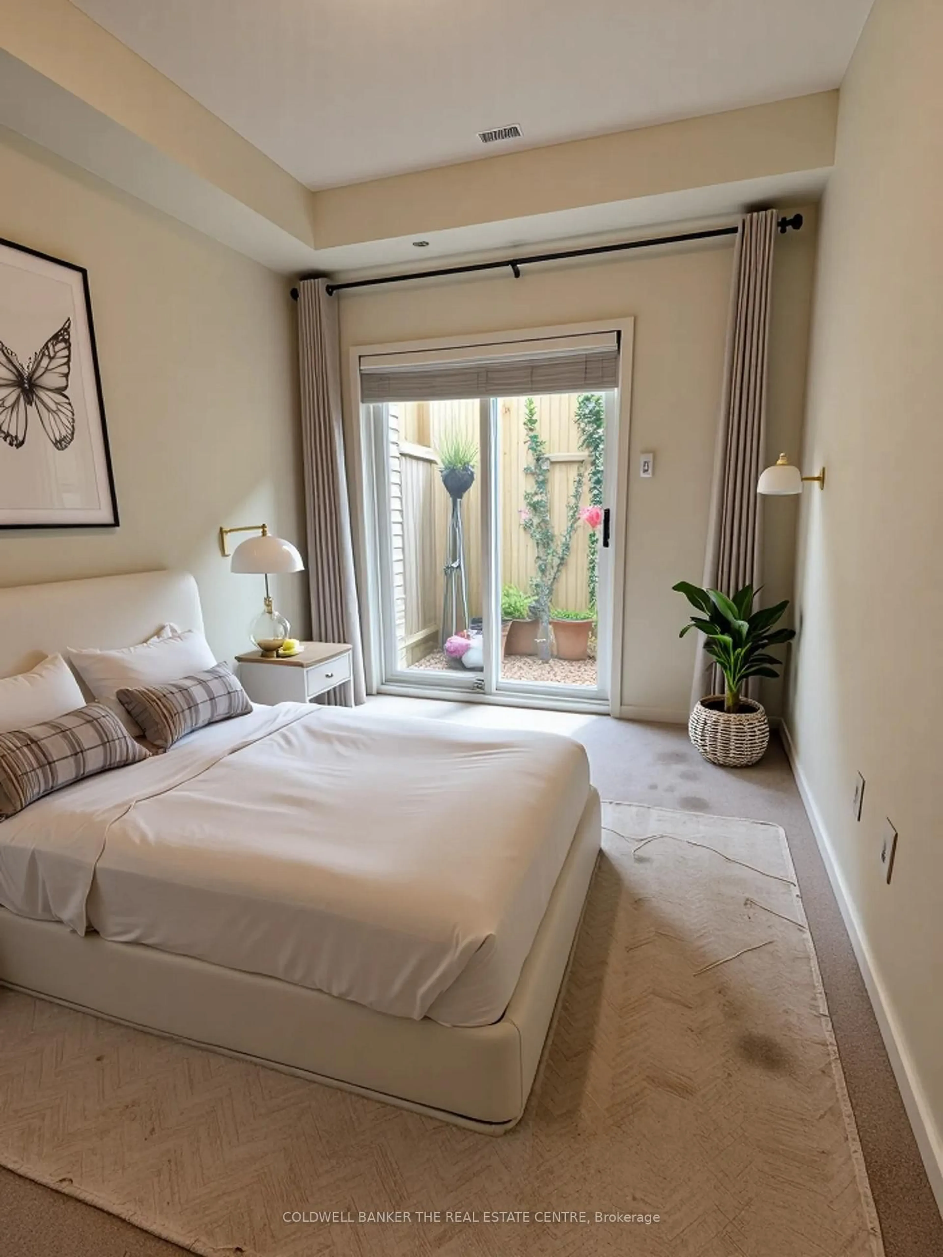Bedroom with bed, unknown for 19 Coneflower Cres #120, Toronto Ontario M2R 0A5