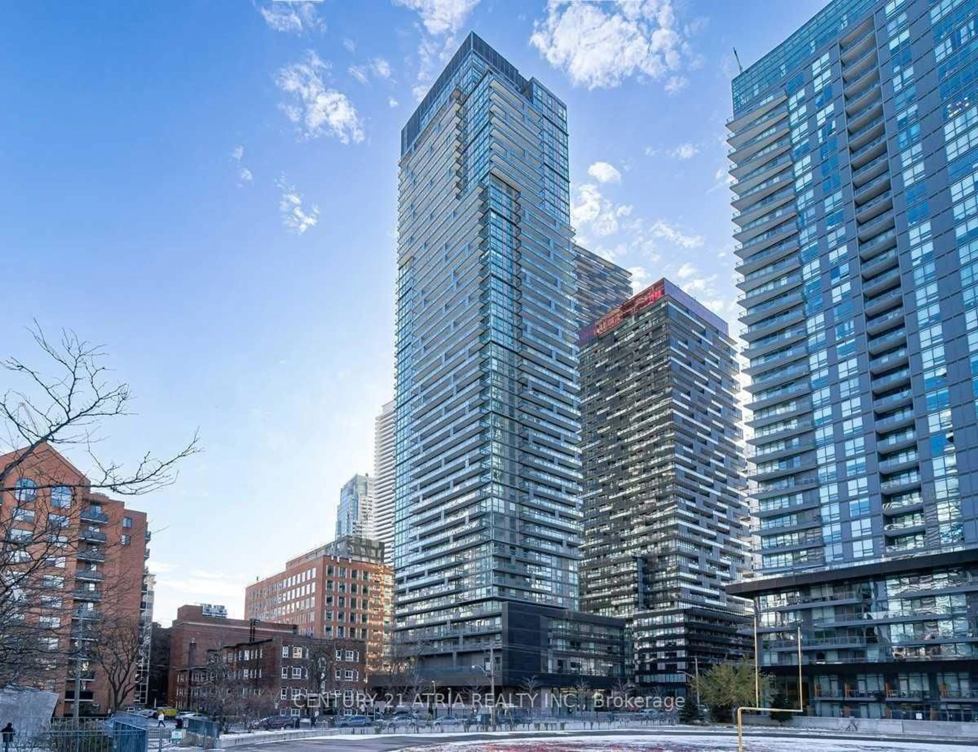 Unknown for 39 ROEHAMPTON Rd #3607, Toronto Ontario M4P 0G1
