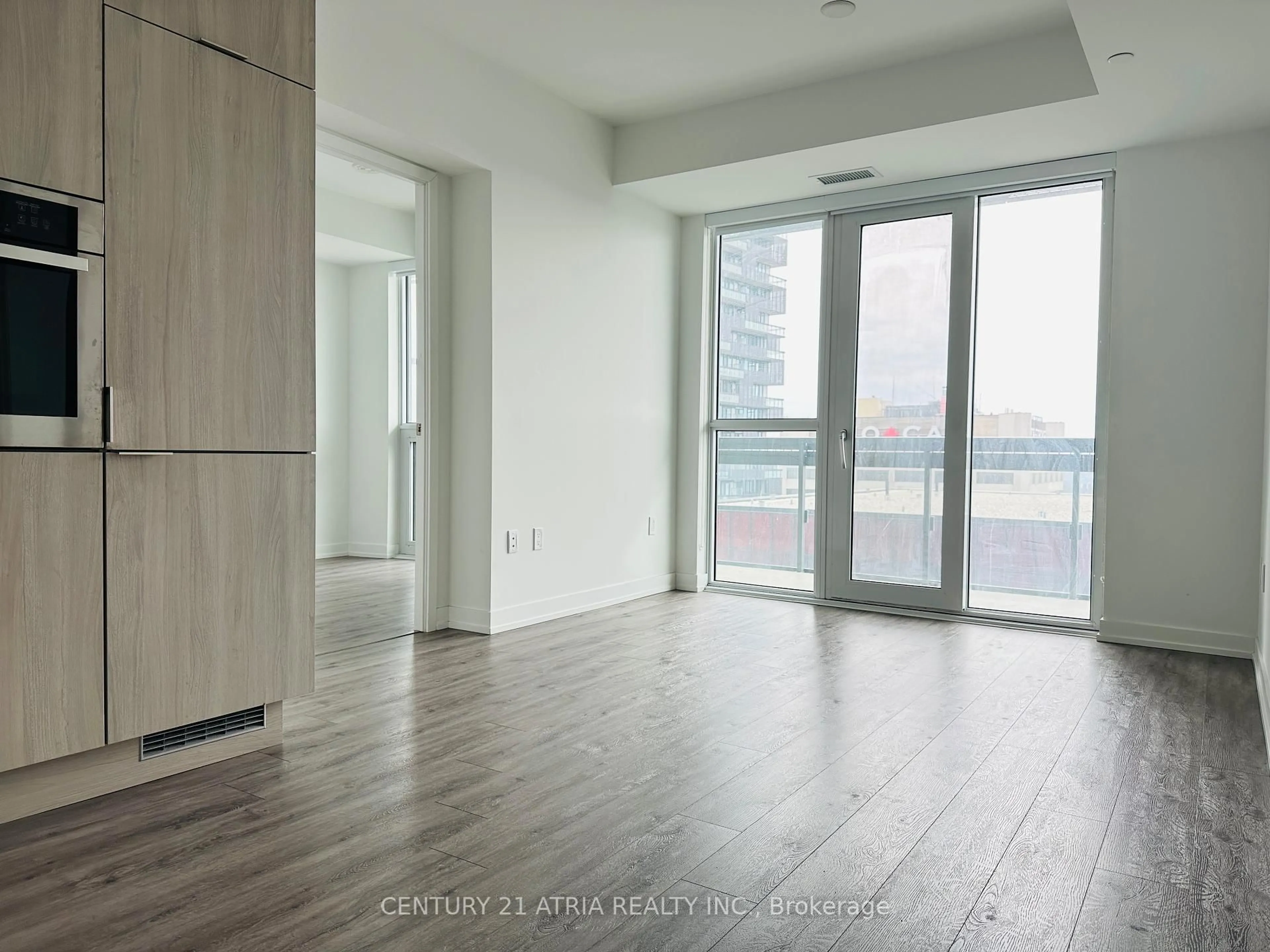A pic of a room for 39 ROEHAMPTON Rd #3607, Toronto Ontario M4P 0G1