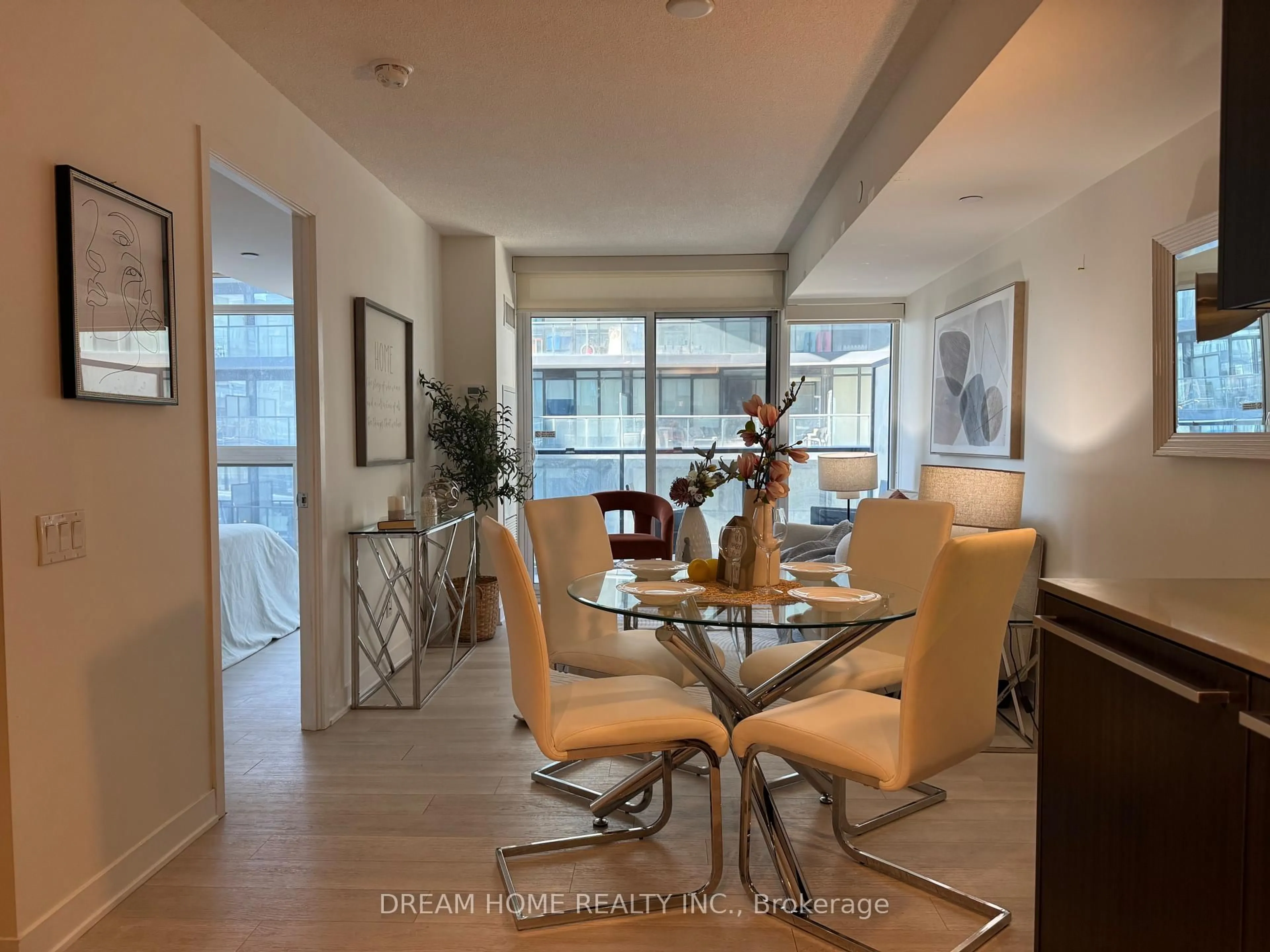 Dining room, unknown for 70 Queens Wharf Rd #507, Toronto Ontario M5V 0J2