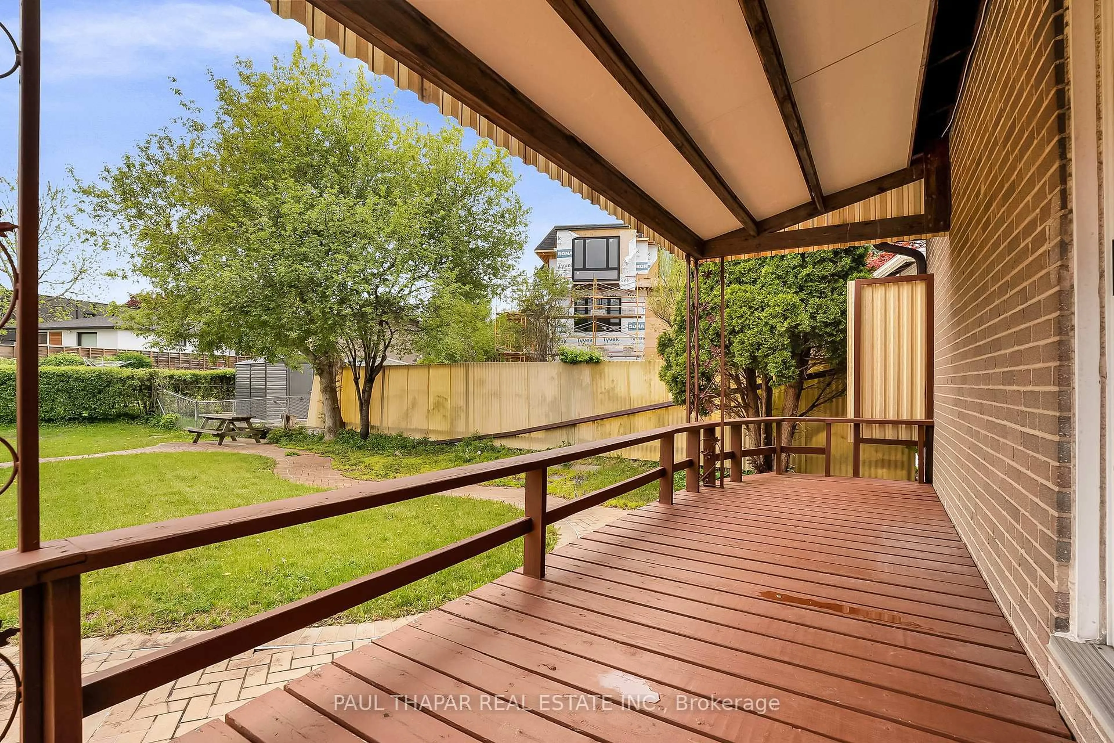 Patio, street for 64 Grove Park Cres, Toronto Ontario M2J 2C8