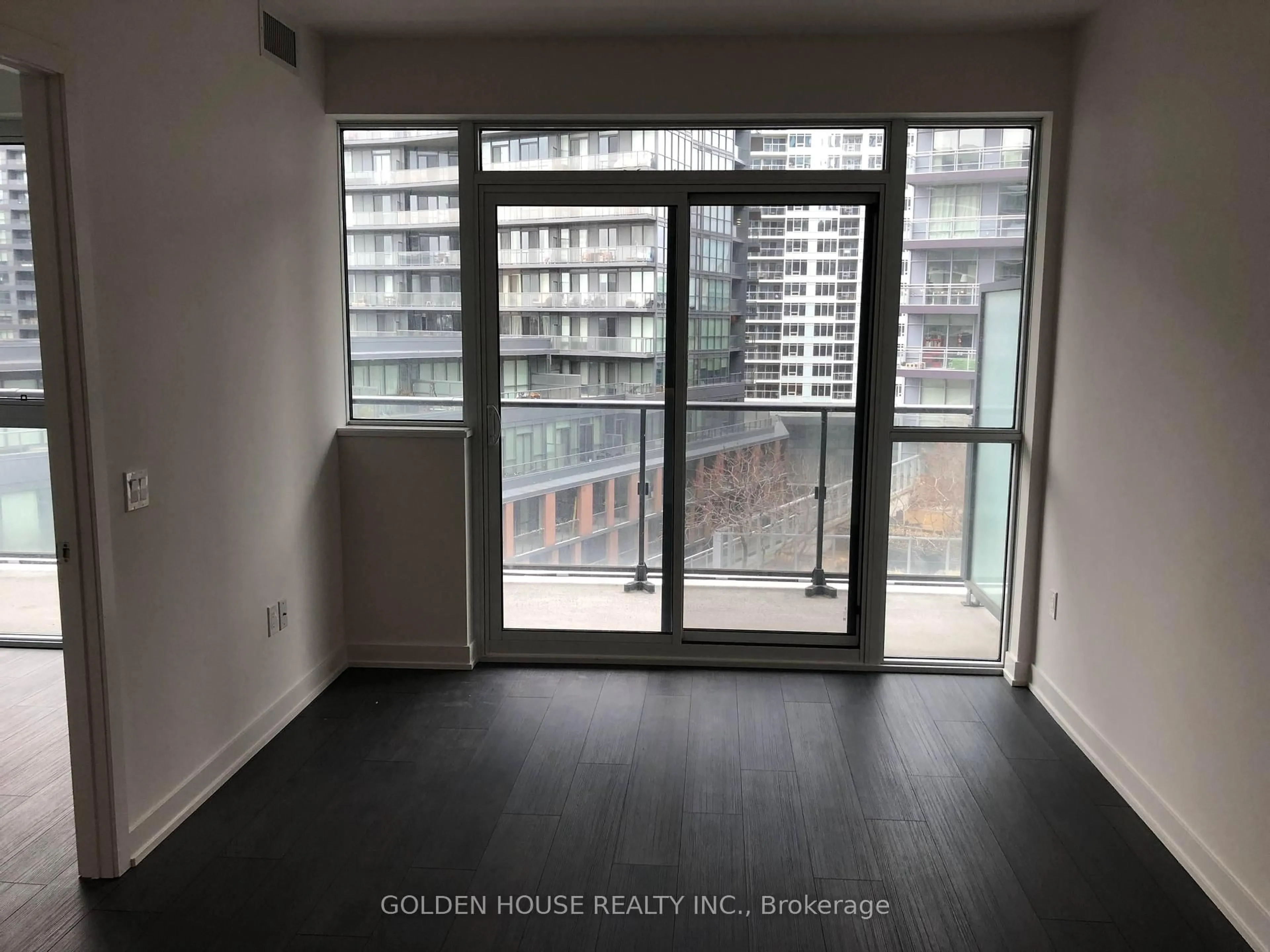 A pic of a room for 38 iannuzzi St #1007, Toronto Ontario M5V 0S2