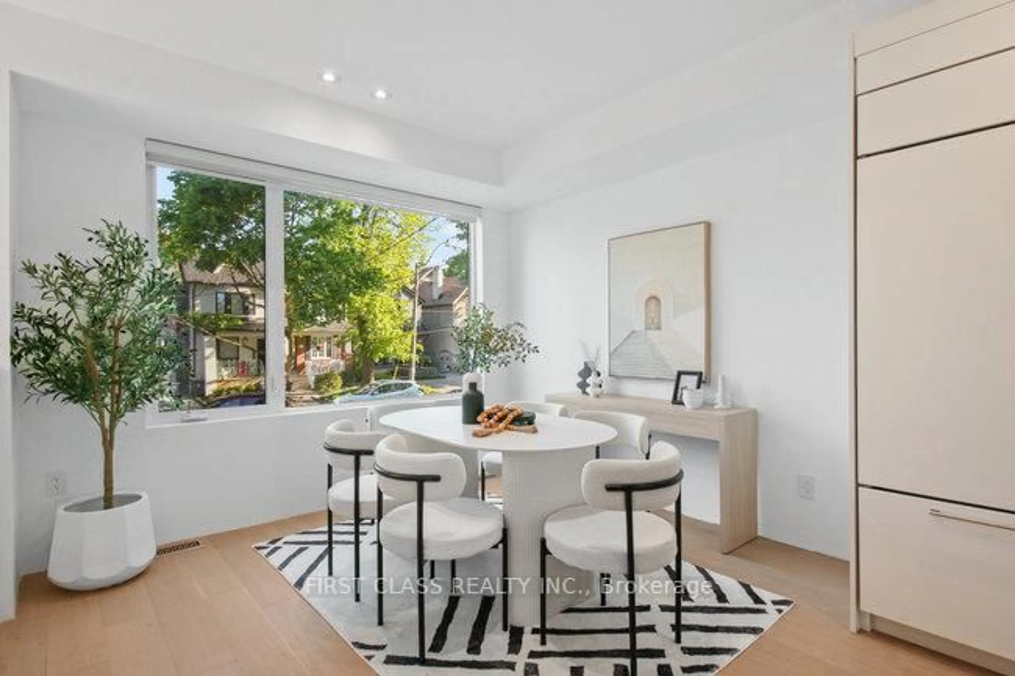 Dining room, unknown for 236 Bowood Ave, Toronto Ontario M4N 1Y6