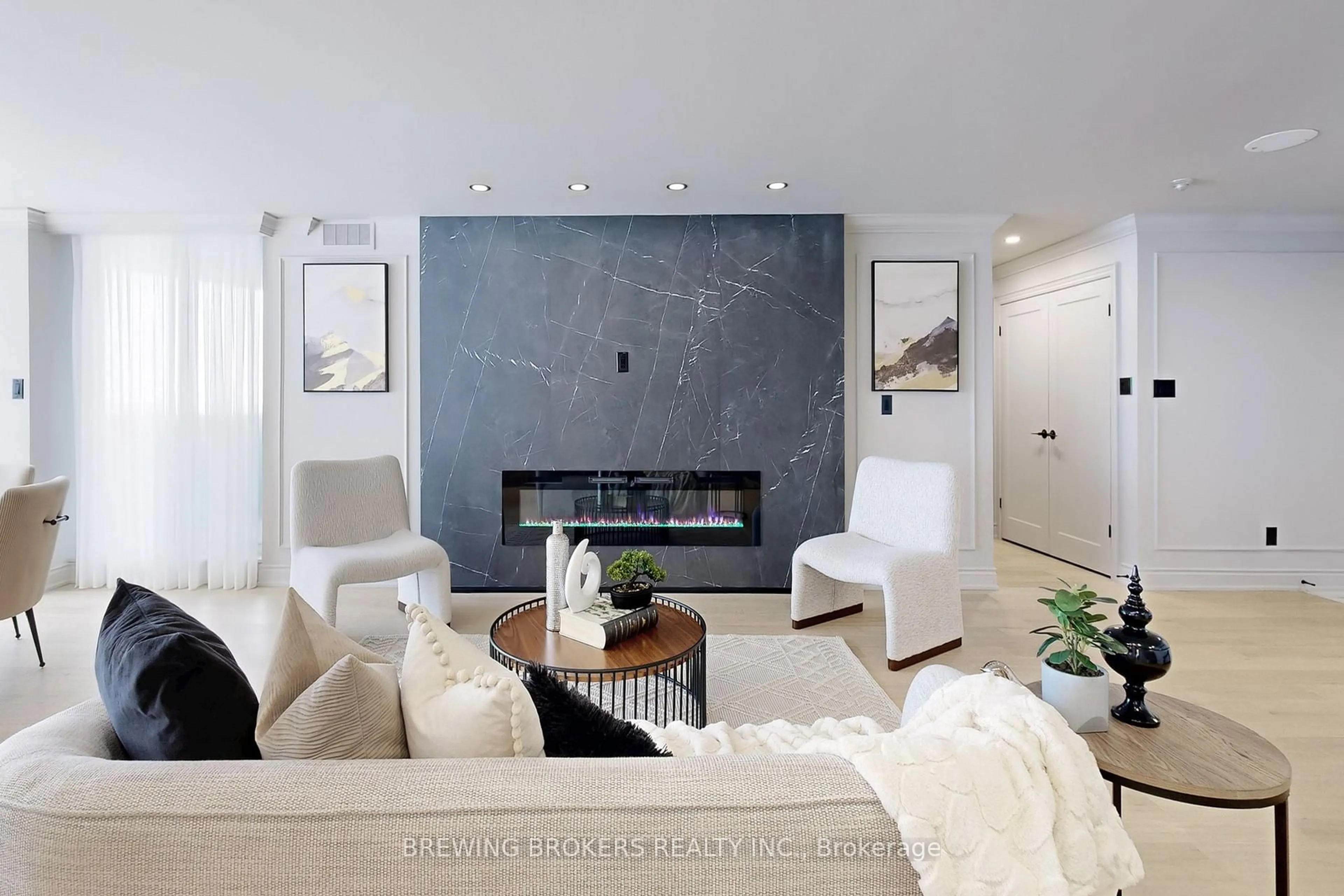 Living room with furniture, unknown for 85 Skymark Dr #1805, Toronto Ontario M2H 3P2