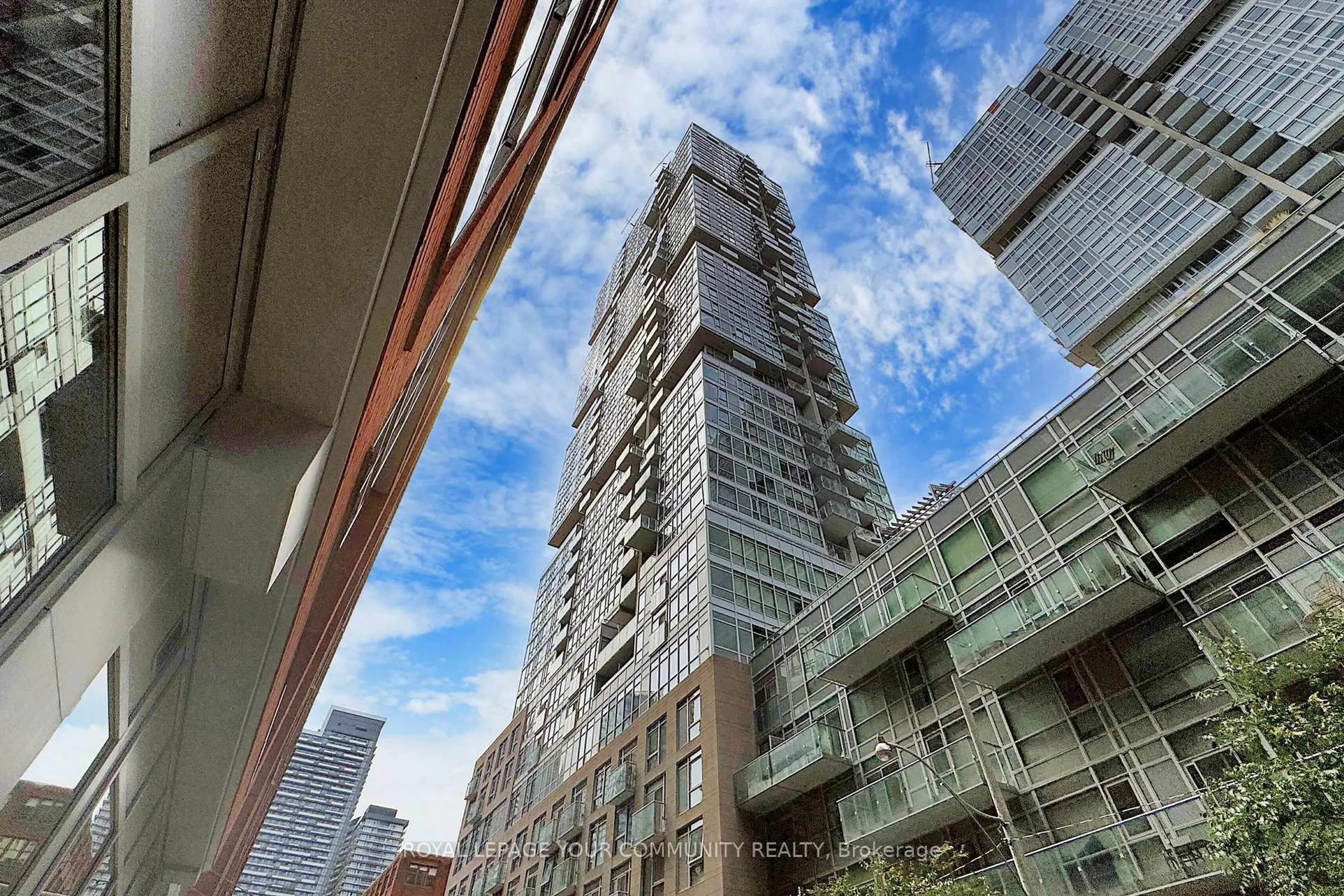 Unknown for 30 Nelson St #408, Toronto Ontario M5V 0H5