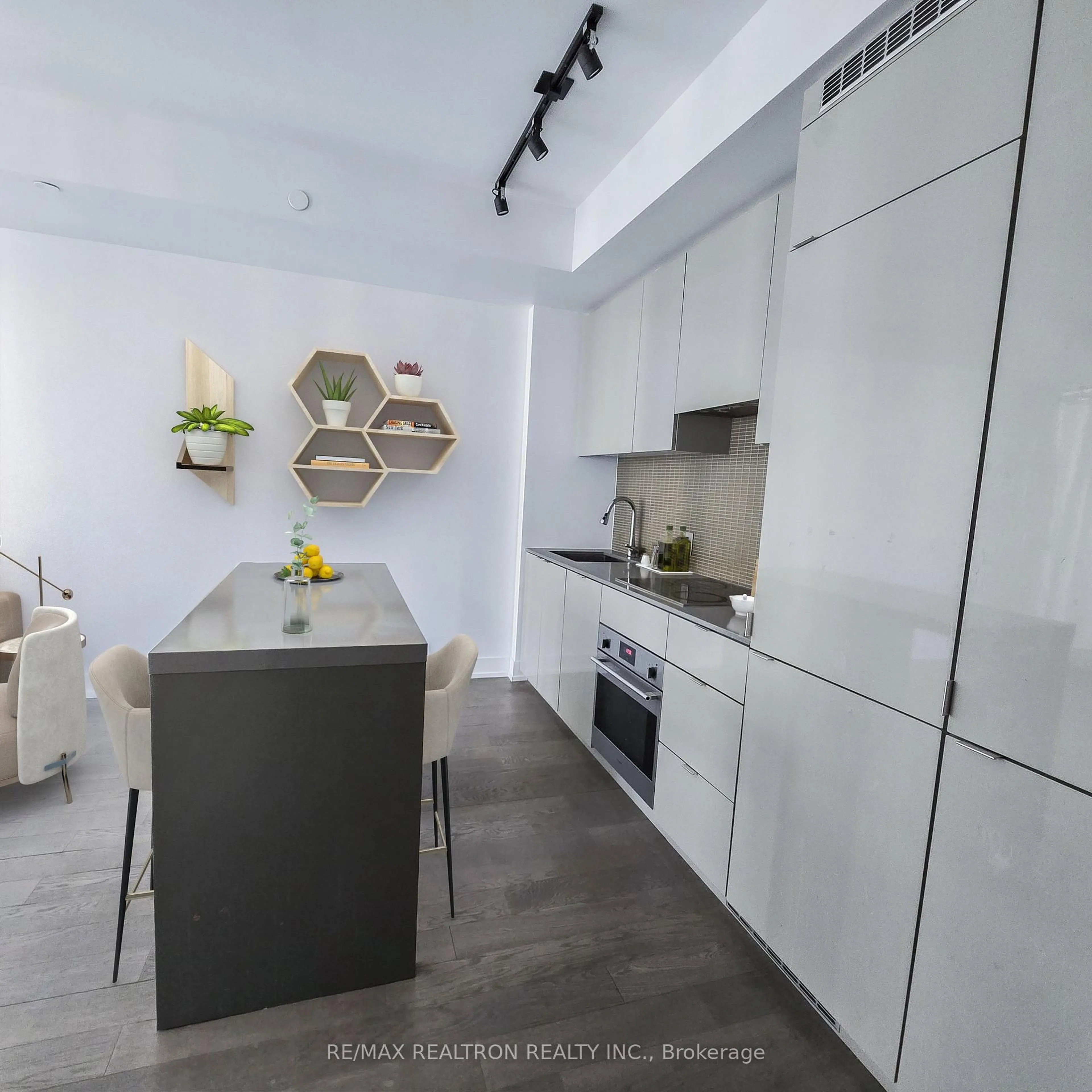 Contemporary kitchen, ceramic/tile floor for 7 Grenville St #1909, Toronto Ontario M4Y 0E9