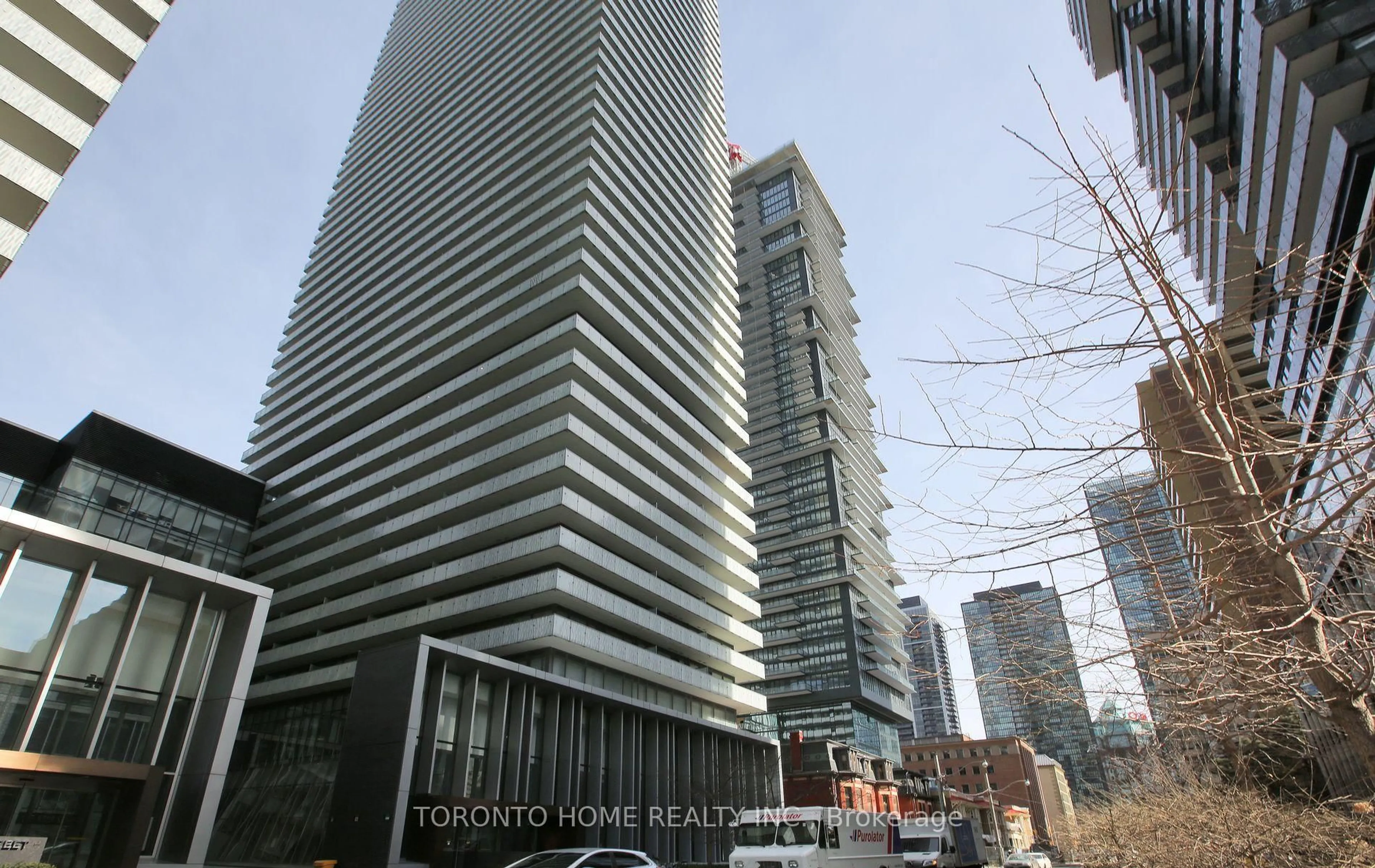Unknown for 50 Charles St #1011, Toronto Ontario M4Y 0C3