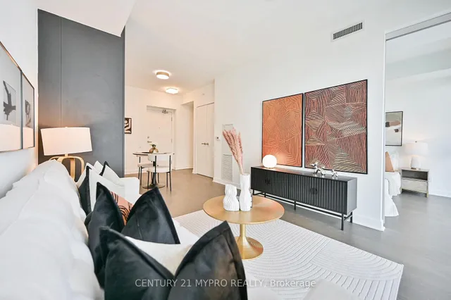 Additional property image - 15 Grenville St Unit 1007