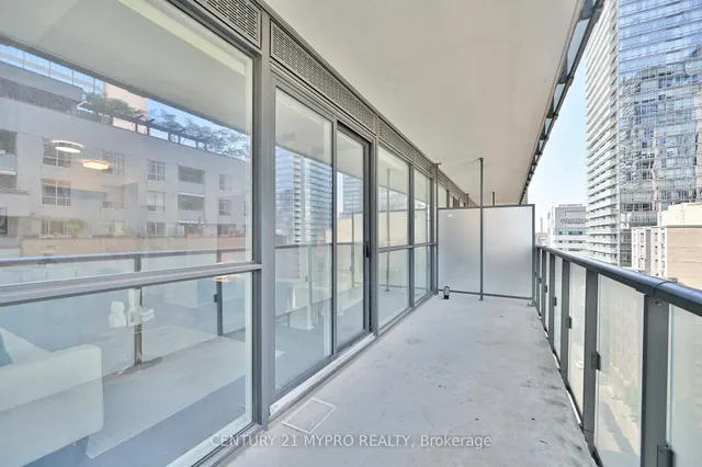 Additional property image - 15 Grenville St Unit 1007