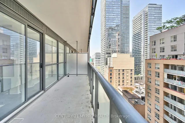 Additional property image - 15 Grenville St Unit 1007
