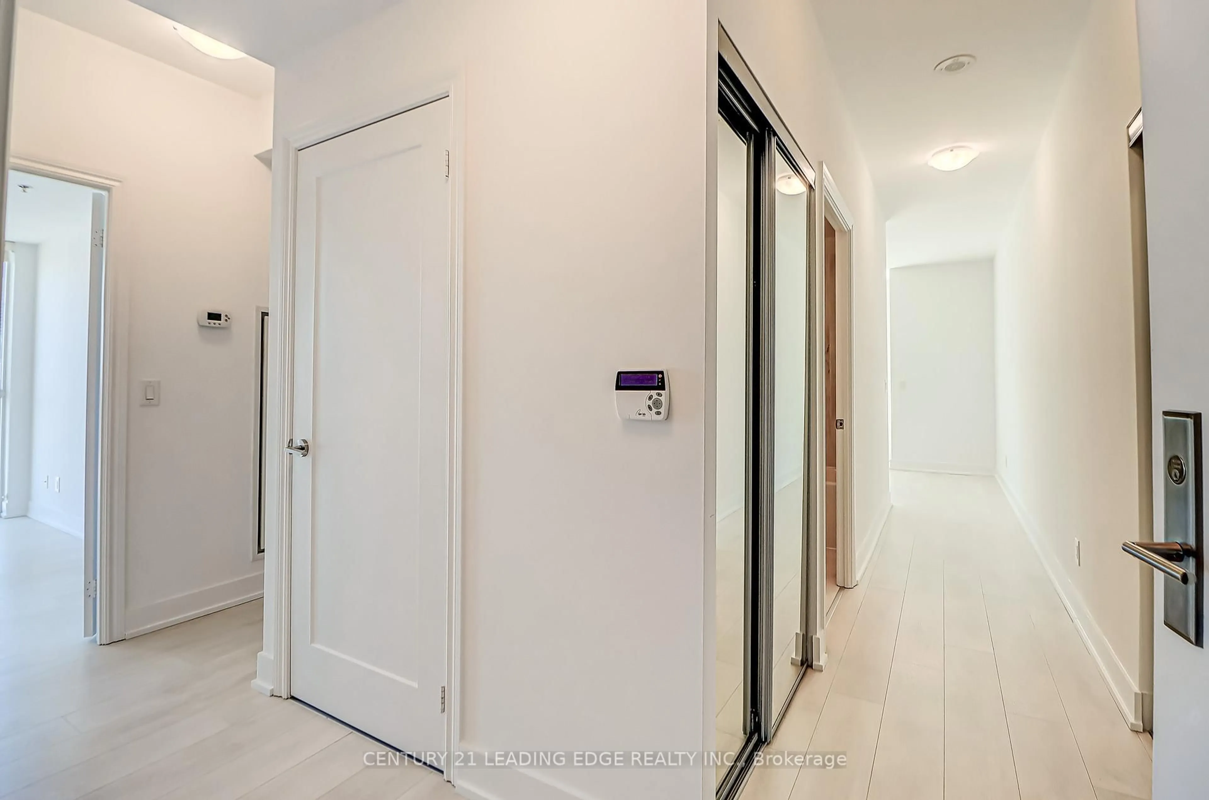 Unknown for 318 Richmond St #3904, Toronto Ontario M5V 0B4