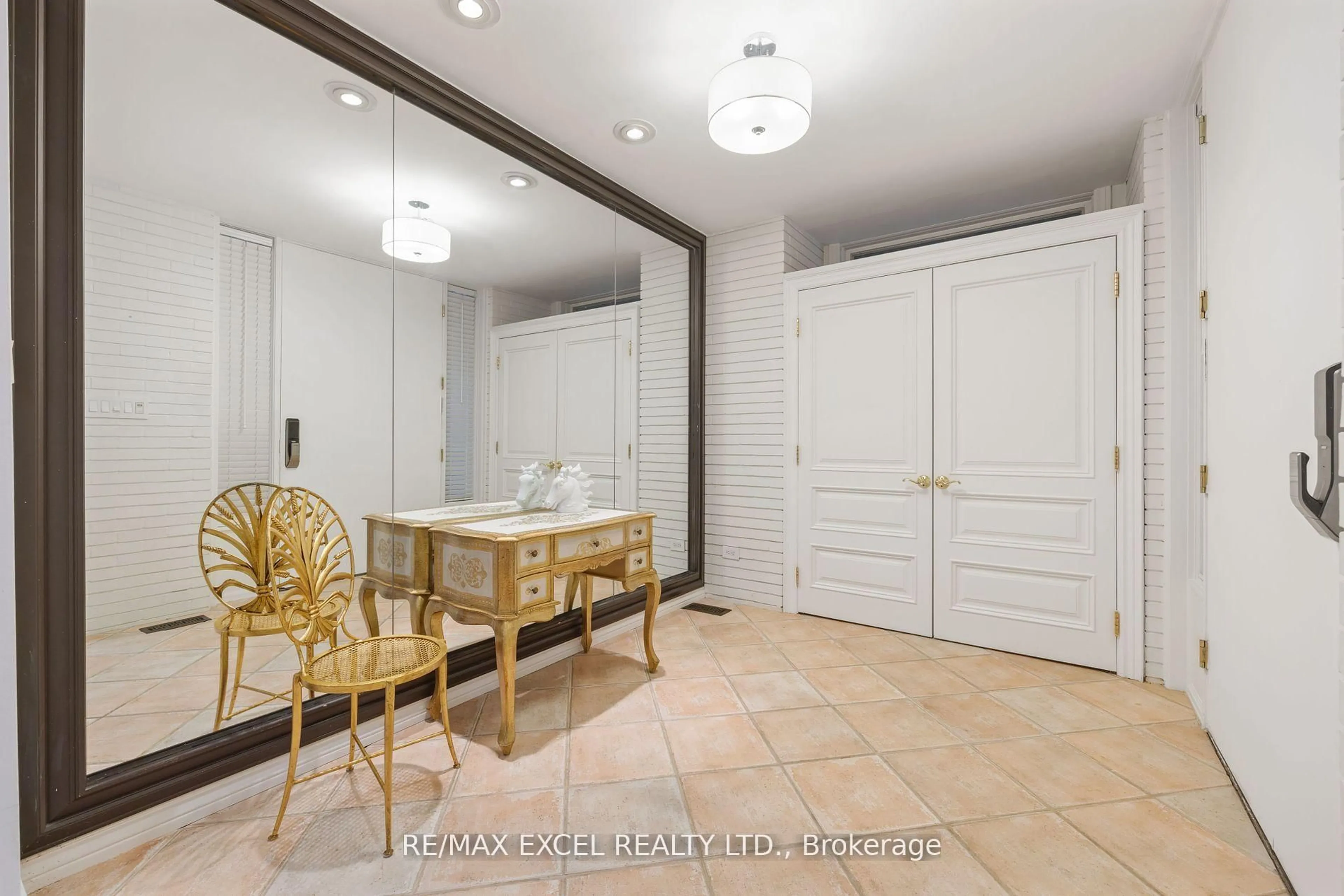 Unknown for 62 Wimpole Dr, Toronto Ontario M2L 2L3