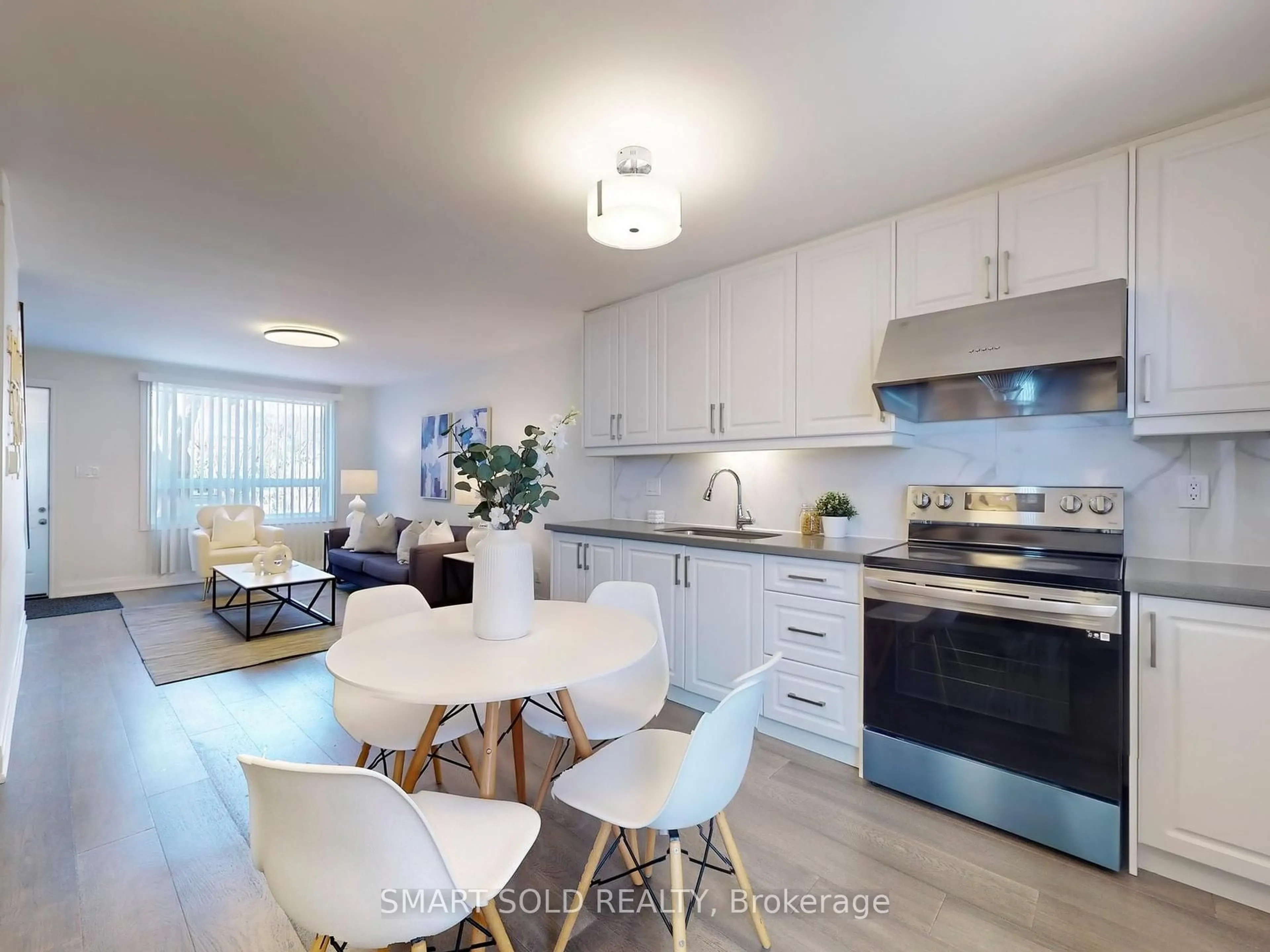 Open concept kitchen, unknown for 5 Khedive Ave, Toronto Ontario M6A 2G1