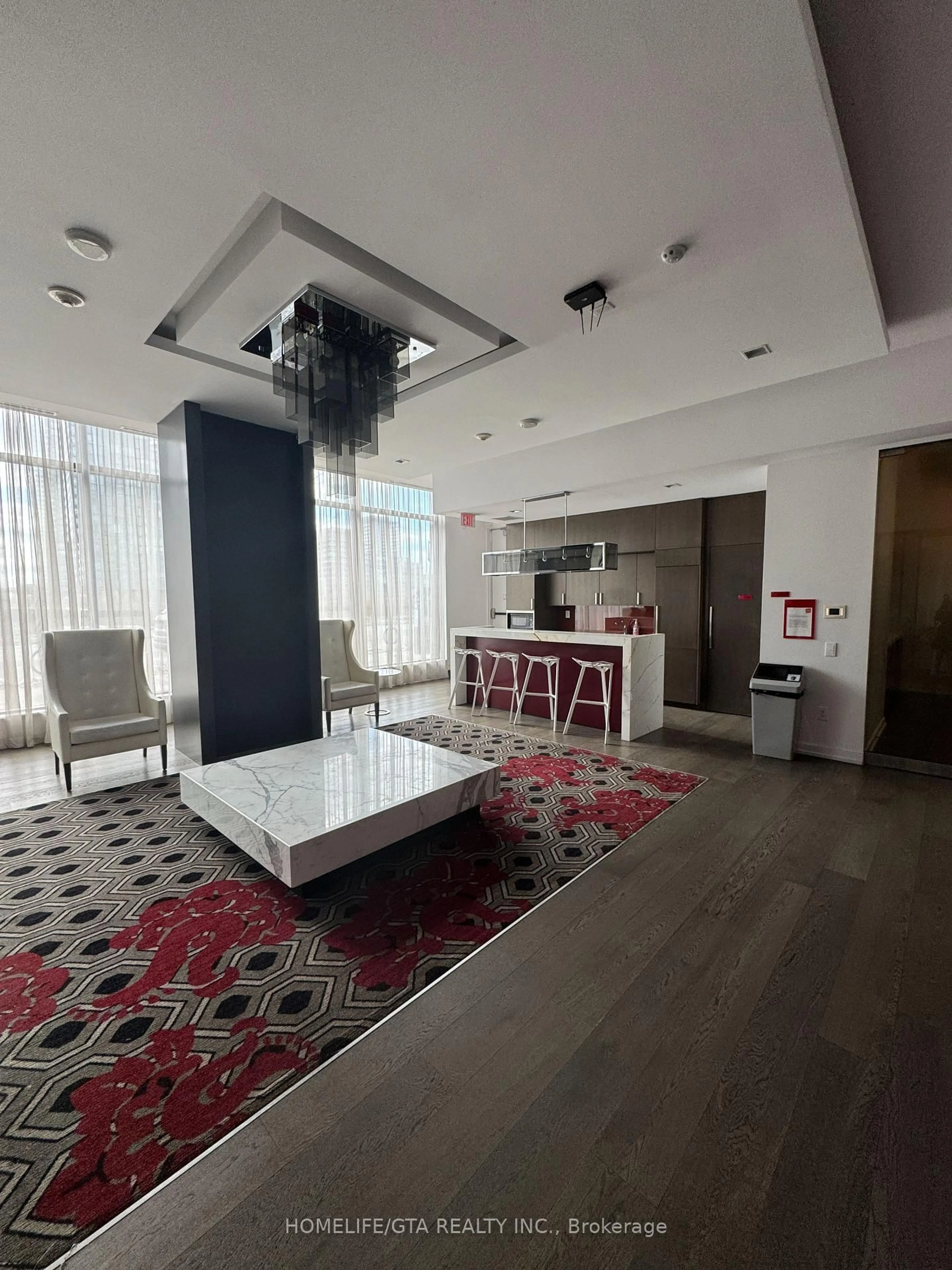 Lobby for 560 Front St #1027, Toronto Ontario M5V 1C1