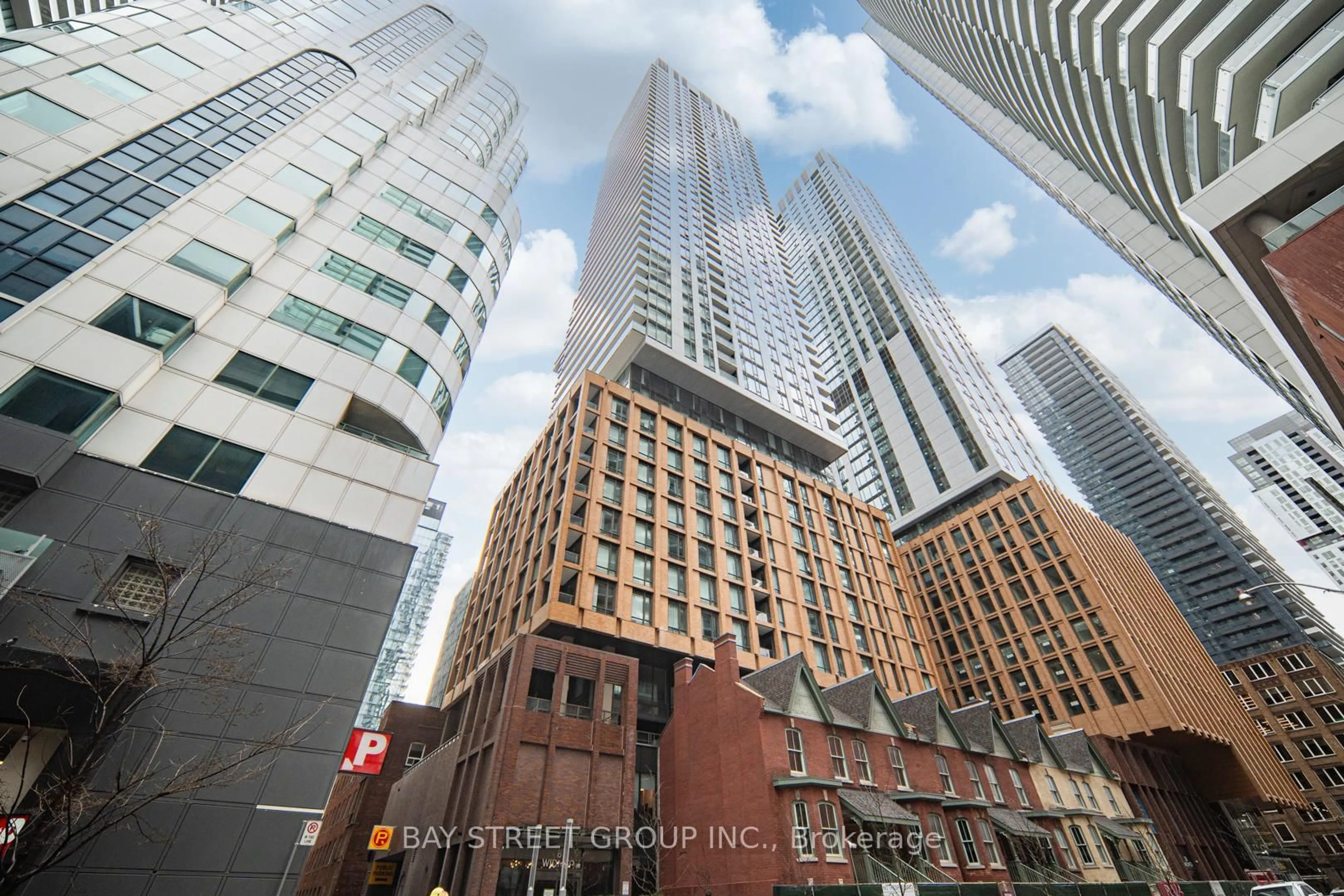 Unknown for 8 Widmer St #3305, Toronto Ontario M5V 2E7