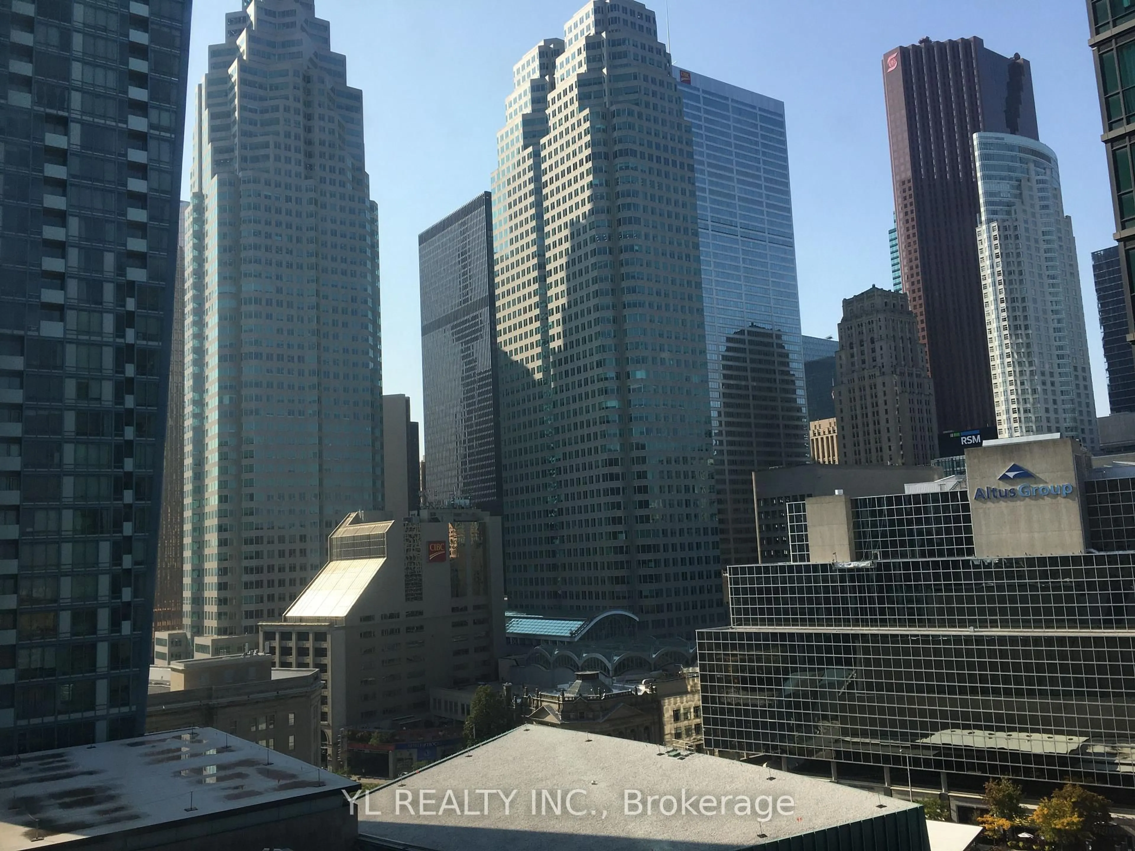 A pic of a room for 25 The Esplanade N/A #1614, Toronto Ontario M5E 1W5