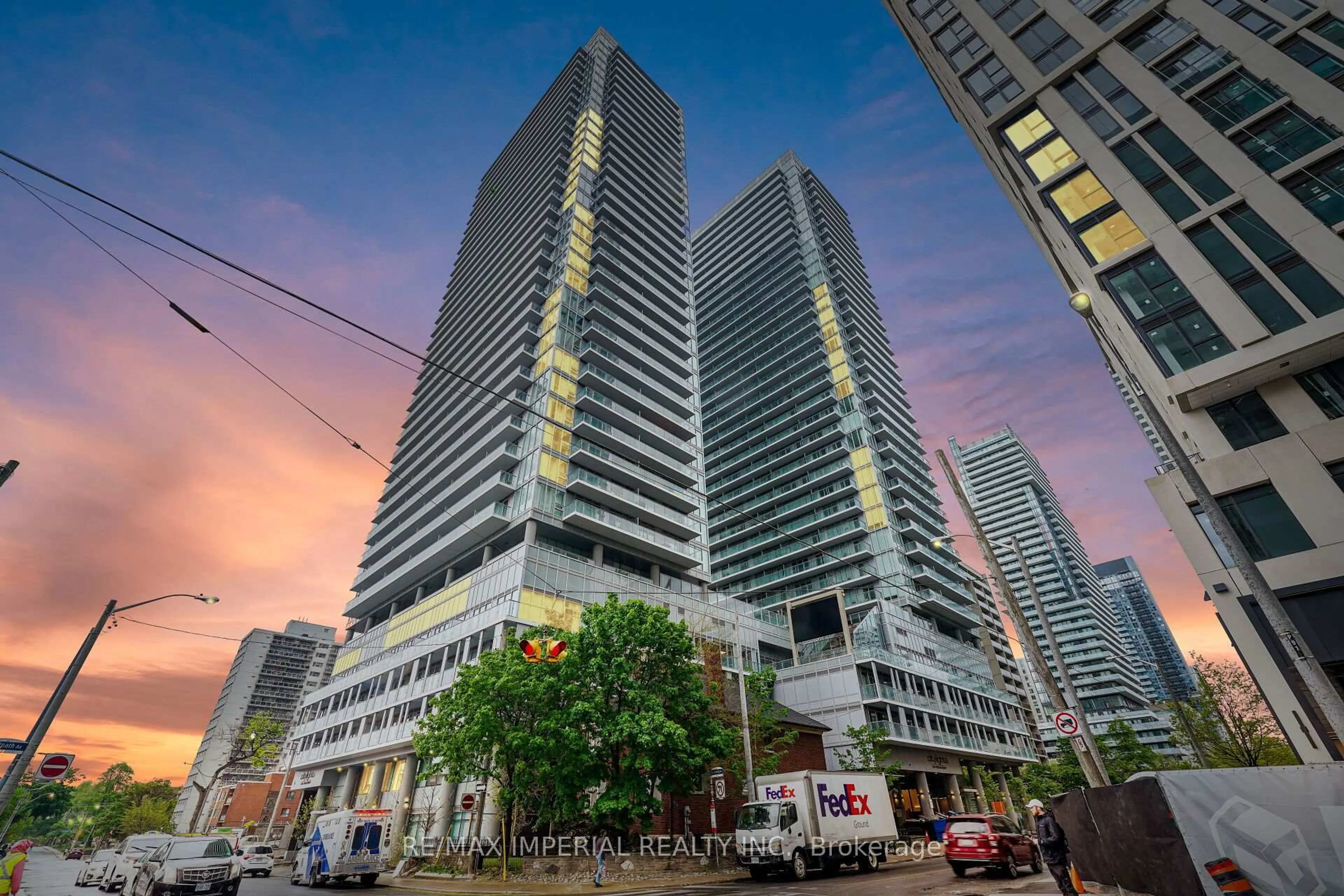Unknown for 195 Redpath Ave #404, Toronto Ontario M4P 0E4