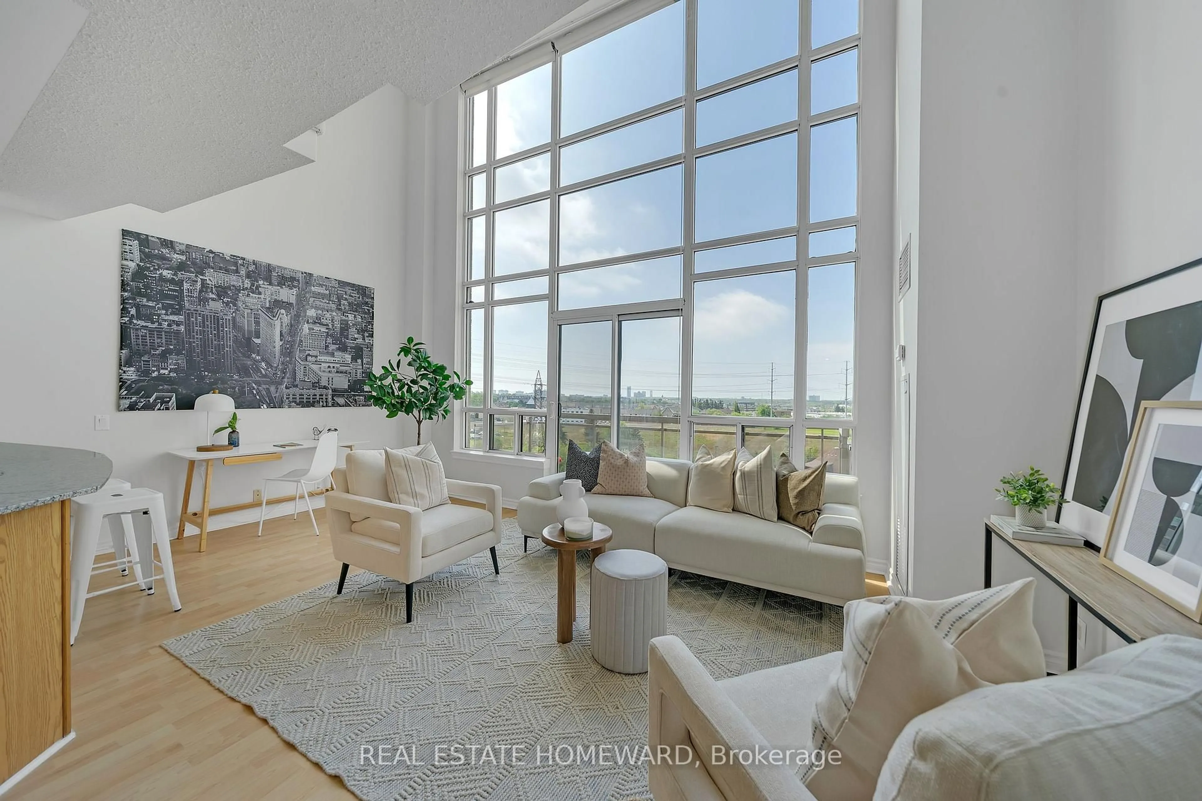 Living room with furniture, unknown for 1720 Eglinton Ave #812, Toronto Ontario M4A 2X8
