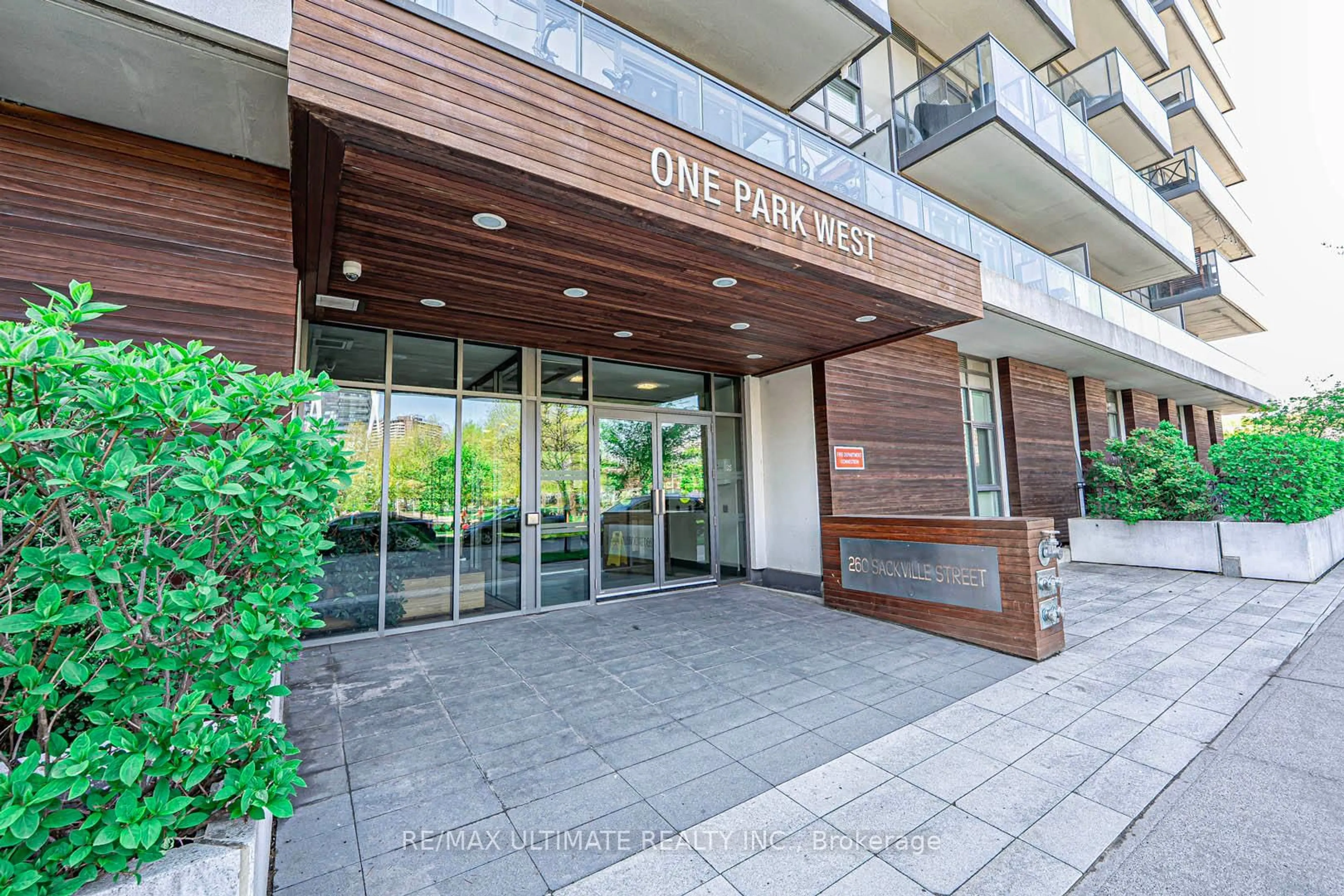 Unknown for 260 Sackville St #610, Toronto Ontario M5A 0B3