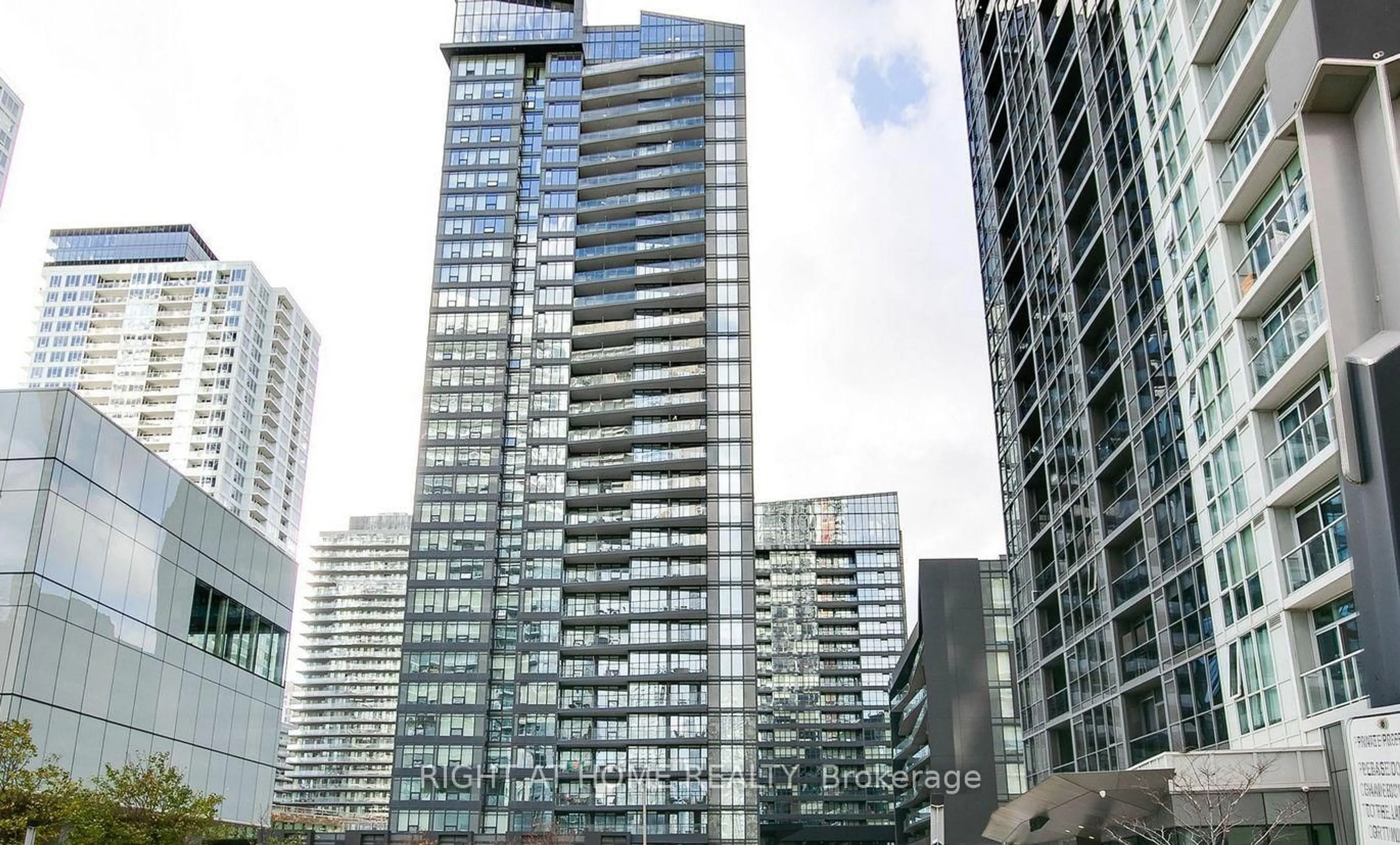 Unknown for 70 Queens Wharf Rd #3205, Toronto Ontario M5V 0J2