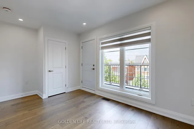 Additional property image - 9 Cobourg Ave
