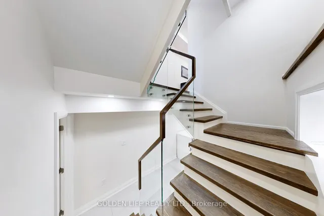 Additional property image - 9 Cobourg Ave
