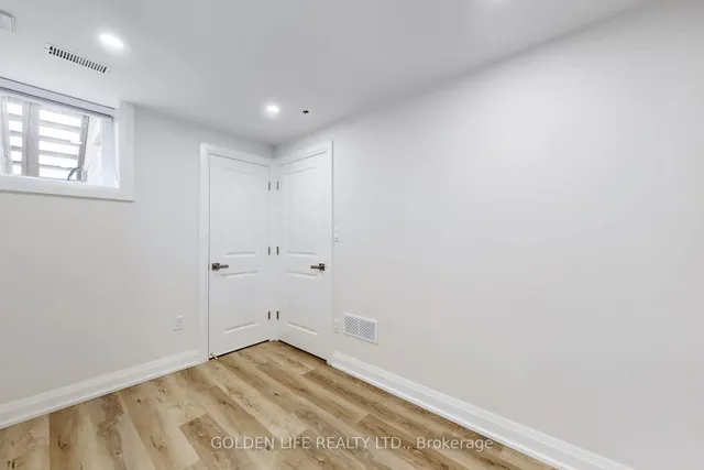 Additional property image - 9 Cobourg Ave