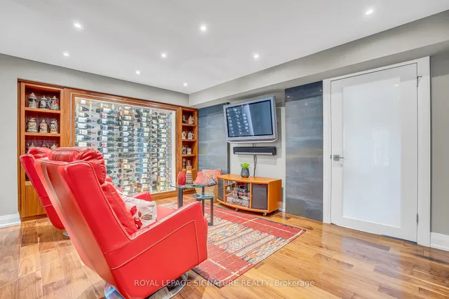 Additional property image - 8 Silverdale Cres