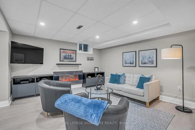 Additional property image - 8 Silverdale Cres