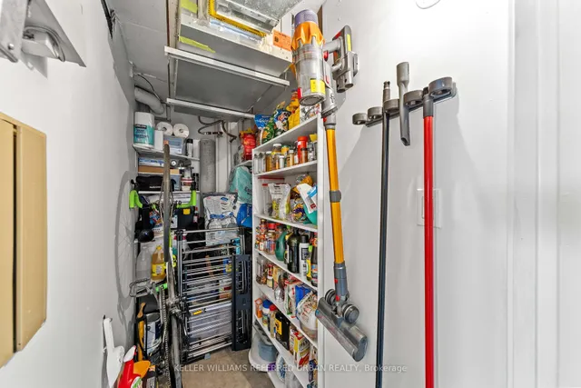 Additional property image - 725 King St Unit 1011