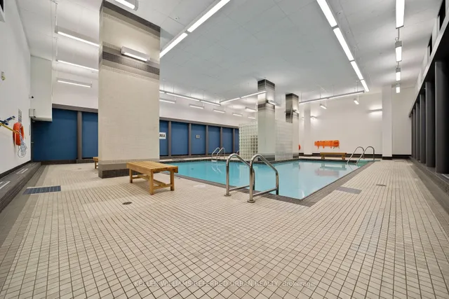 Additional property image - 725 King St Unit 1011