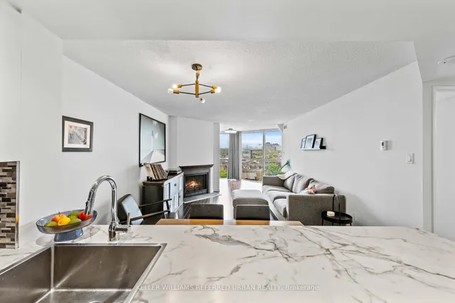 Additional property image - 725 King St Unit 1011
