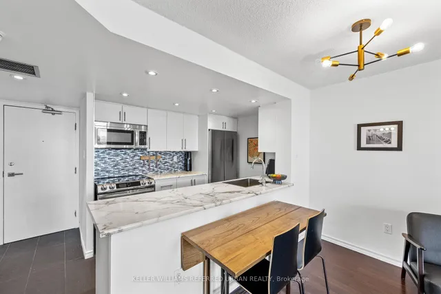 Additional property image - 725 King St Unit 1011