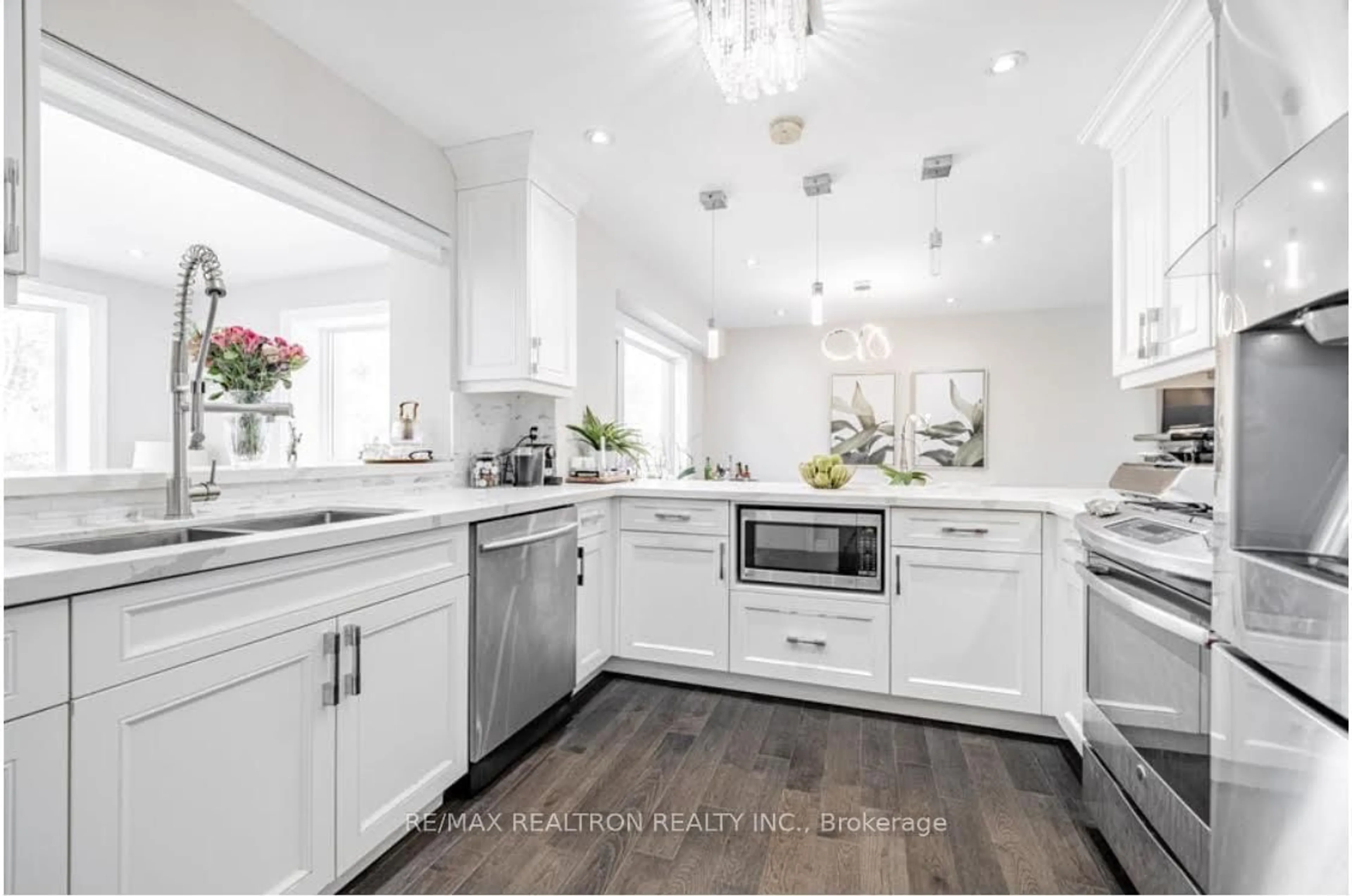 Contemporary kitchen, ceramic/tile floor for 8 Glenelia Ave, Toronto Ontario M2M 2K7