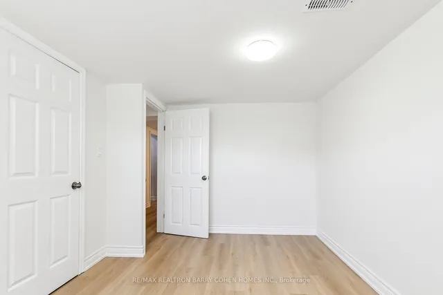 Additional property image - 44 Broadlands Blvd