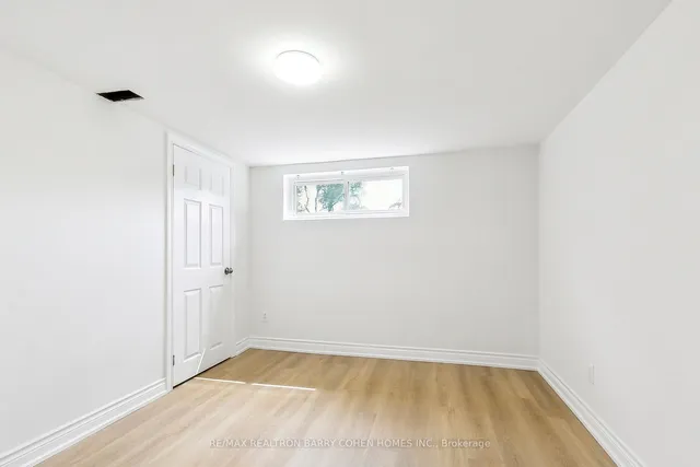 Additional property image - 44 Broadlands Blvd
