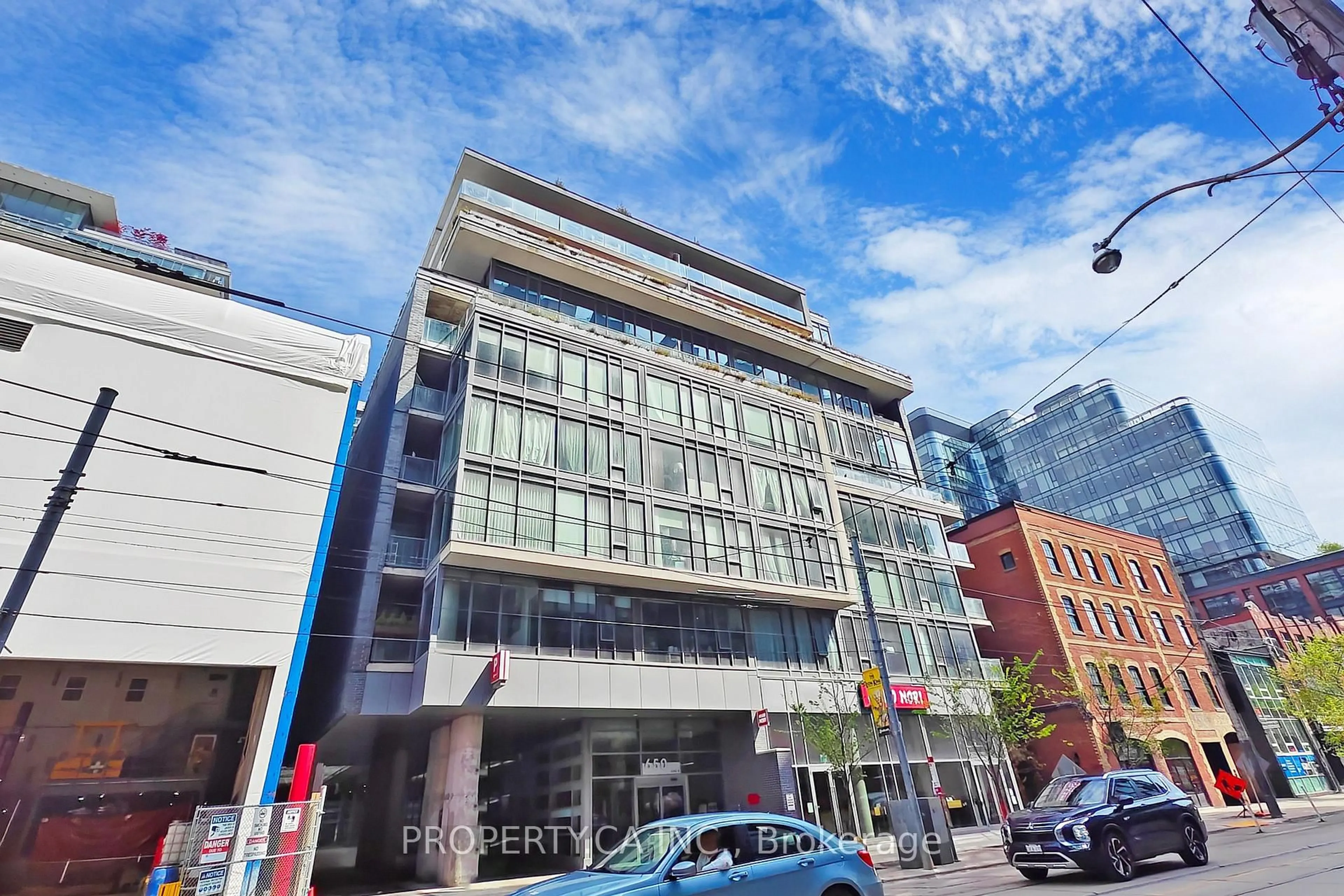 Unknown for 650 King St #413, Toronto Ontario M5V 0H6
