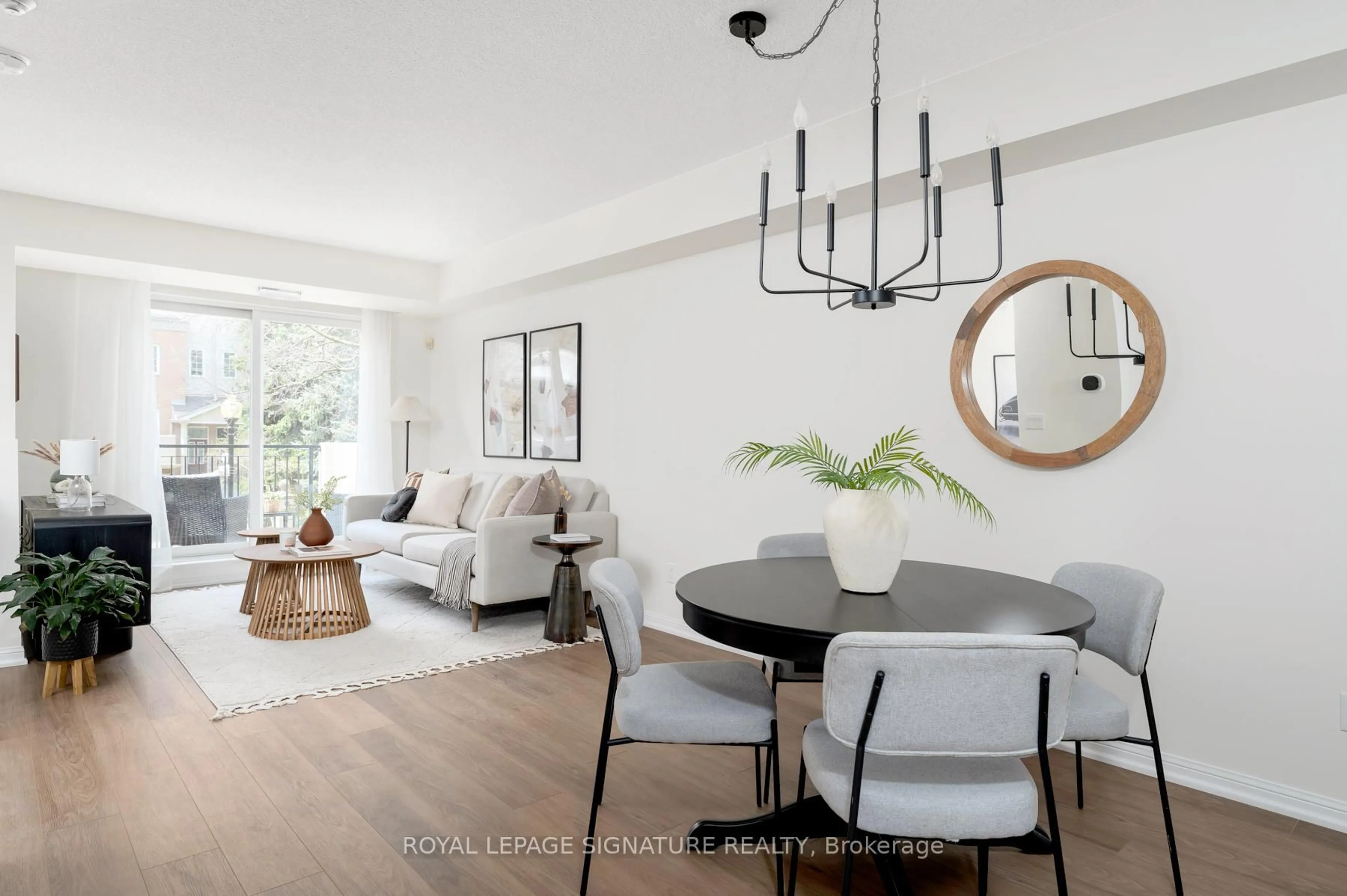 Dining room, wood/laminate floor for 617 Grandview Way, Toronto Ontario M2N 6V4