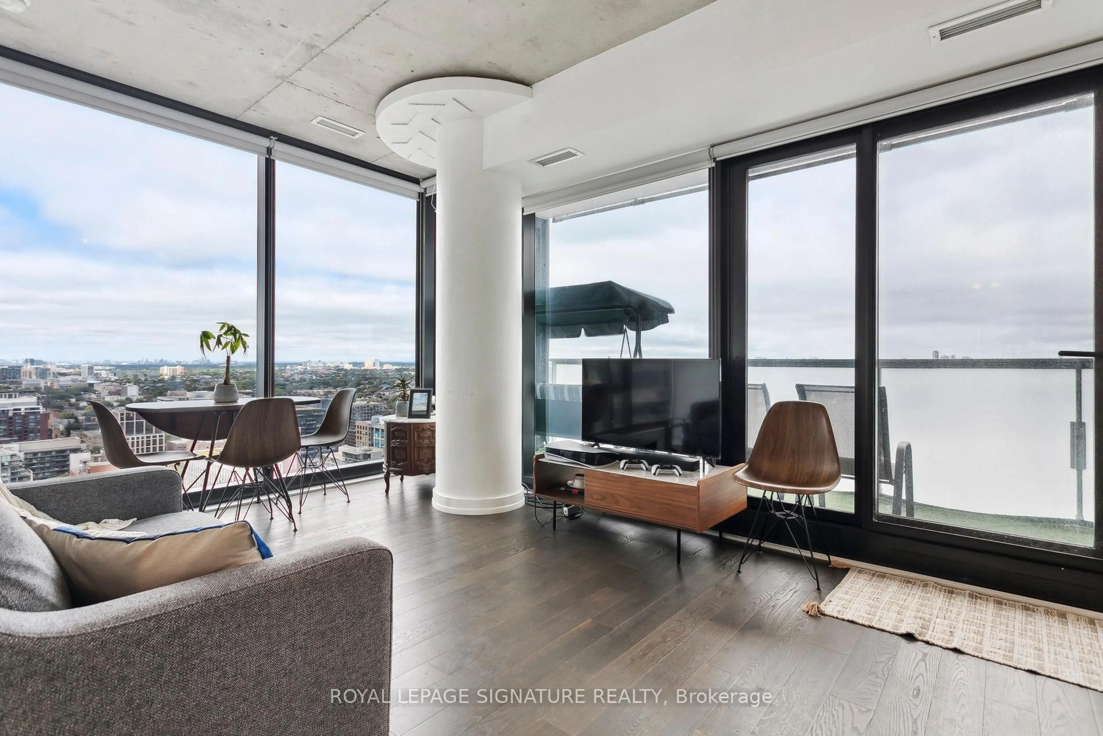 Living room with furniture, unknown for 11 Charlotte St #2803, Toronto Ontario M5V 0M6