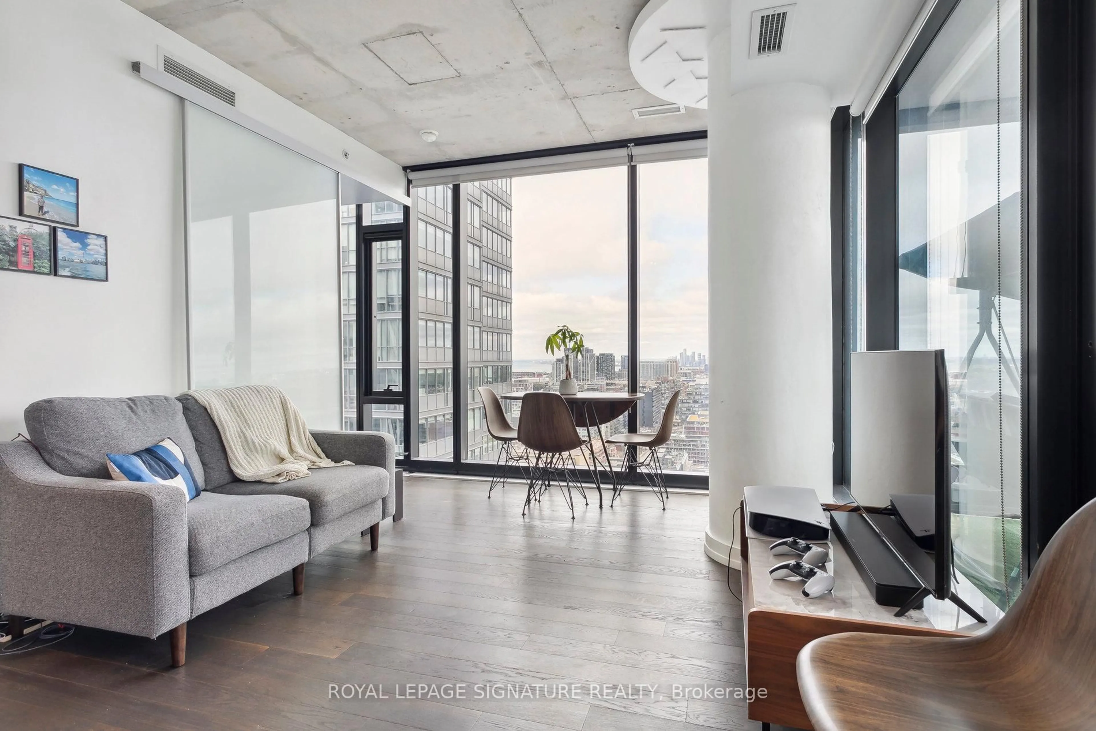 Living room with furniture, unknown for 11 Charlotte St #2803, Toronto Ontario M5V 0M6