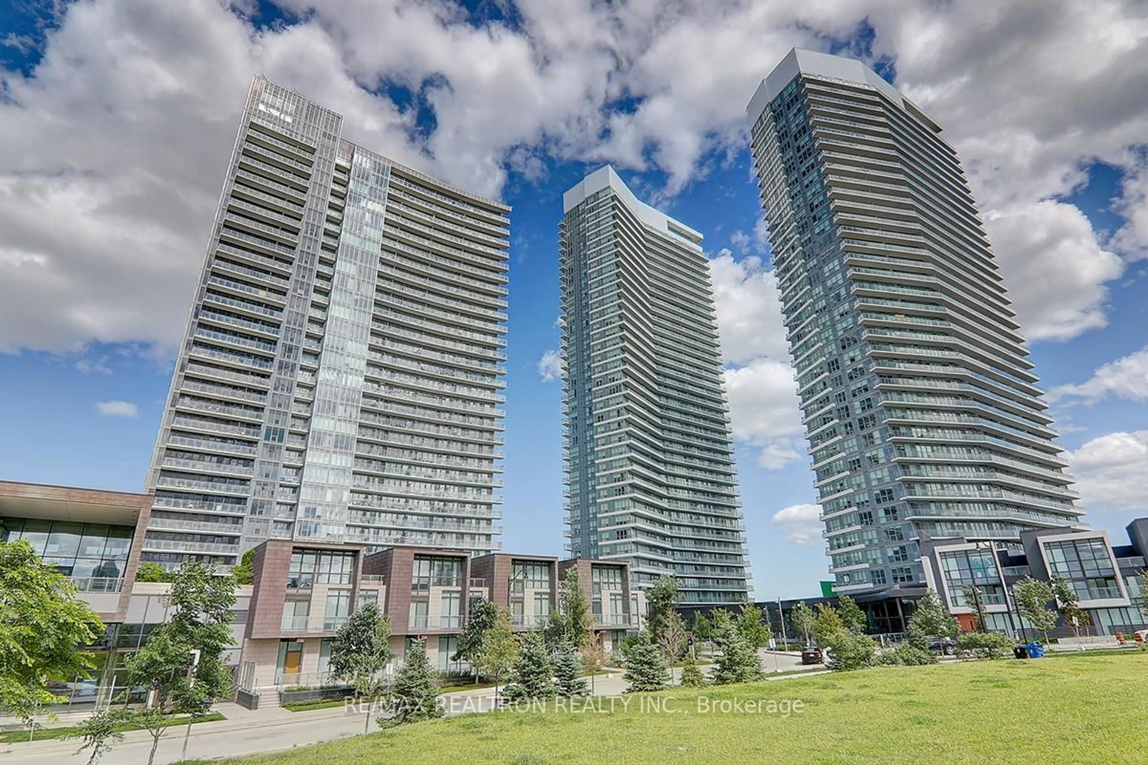 Unknown for 115 Mcmahon Dr #1701, Toronto Ontario M2K 0E3
