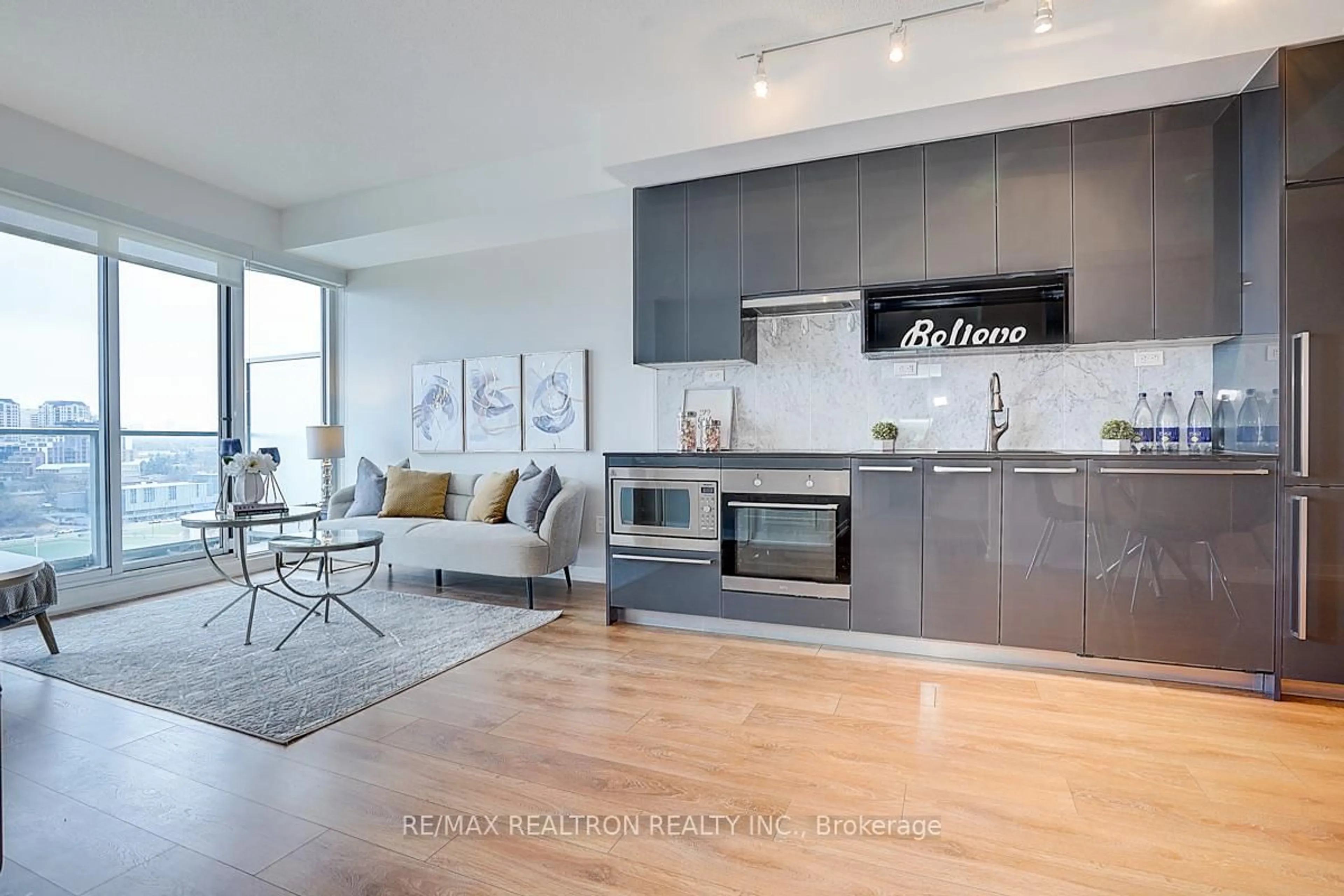 Open concept kitchen, unknown for 115 Mcmahon Dr #1701, Toronto Ontario M2K 0E3